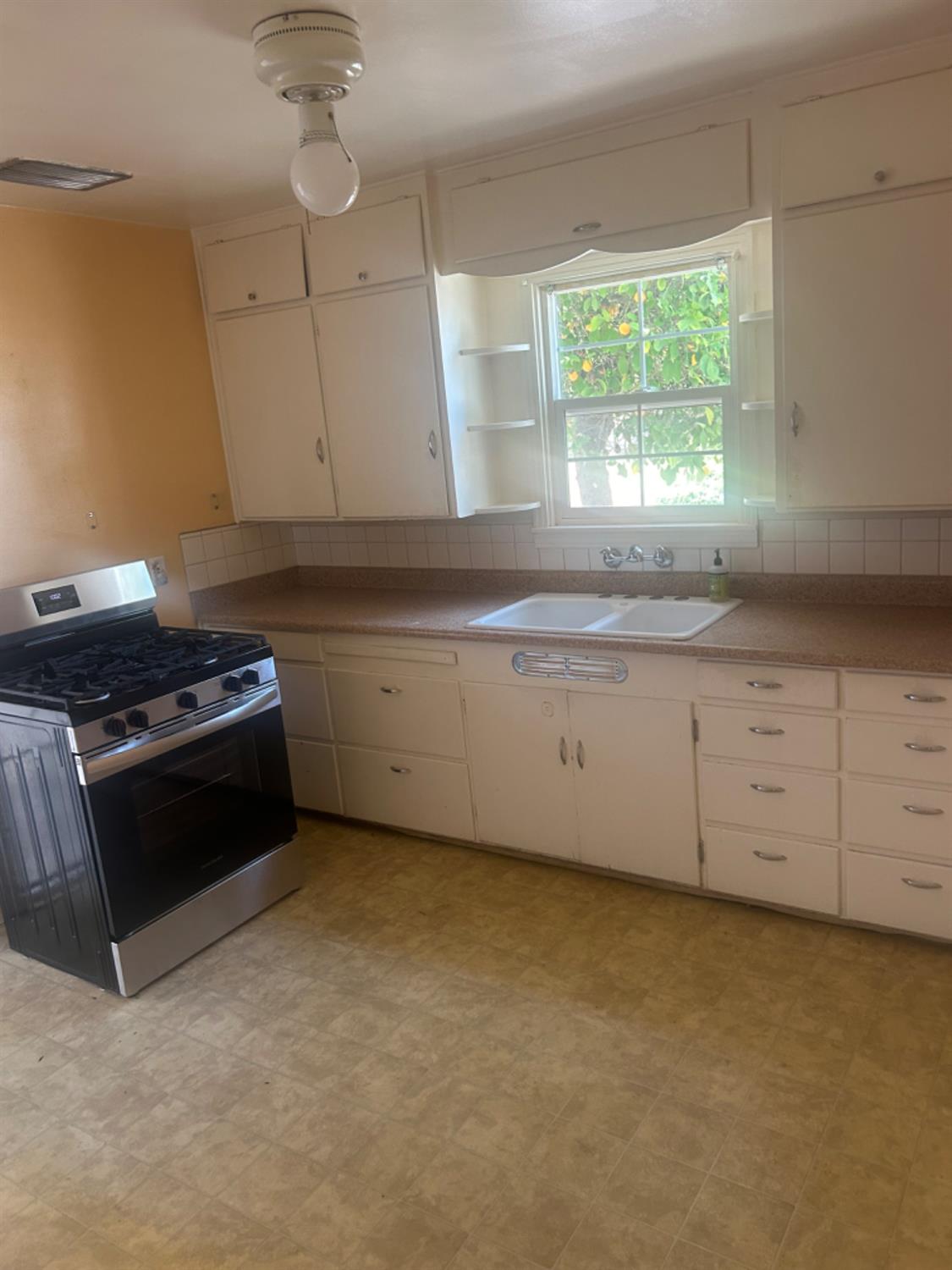 2124 5th Street, Ceres, California image 17
