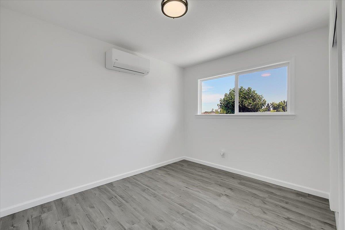 10th Avenue, Olivehurst, California image 15