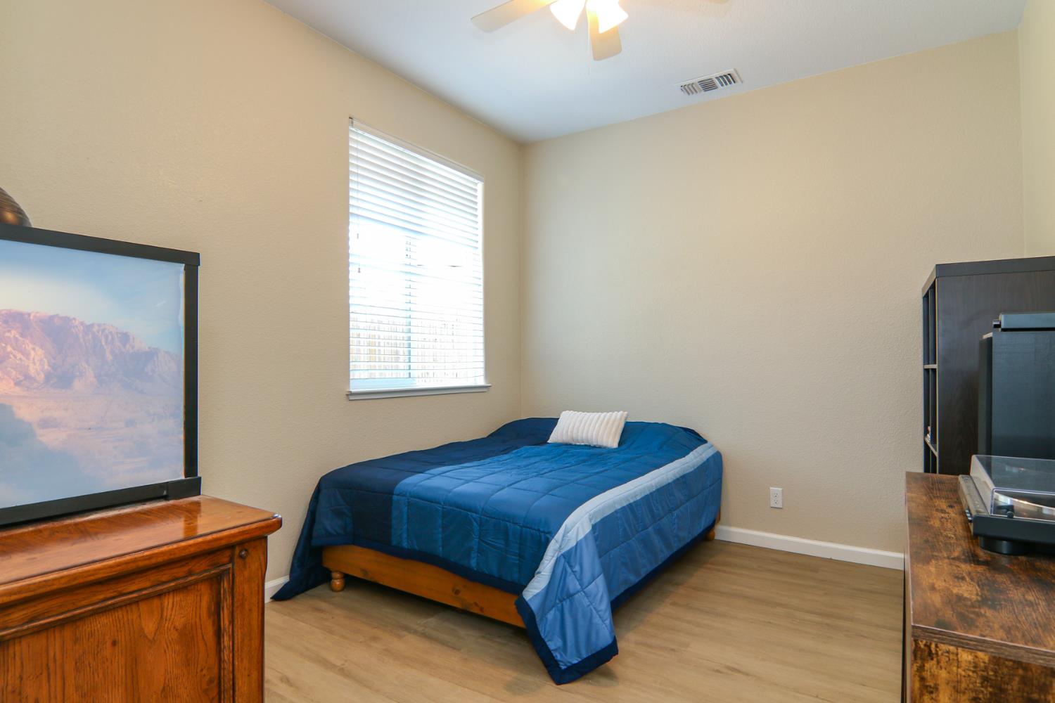 Sage Drive, Rocklin, California image 25