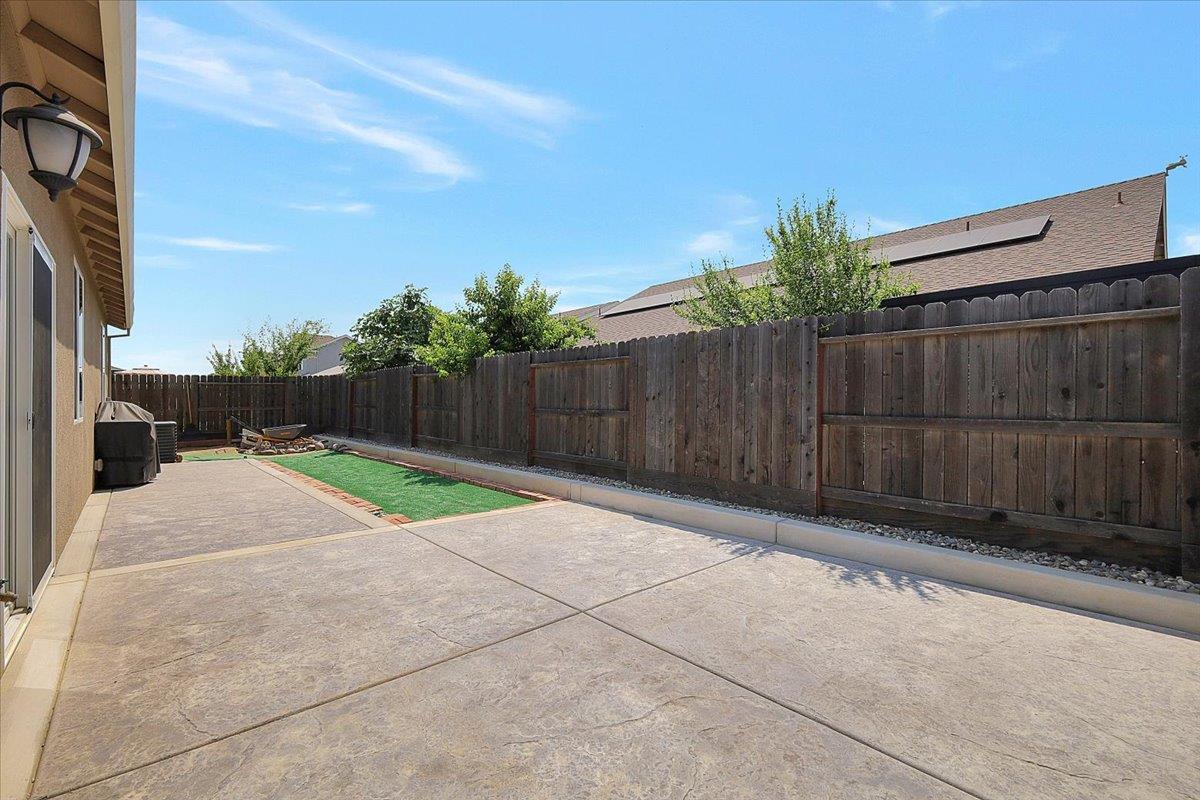 Glowhaven Street, Marysville, California image 34