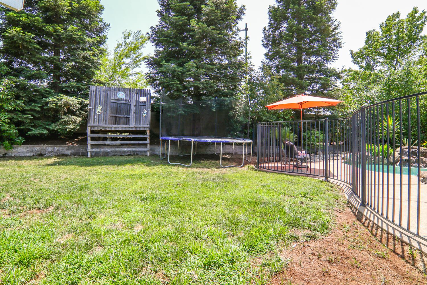 Sage Drive, Rocklin, California image 32