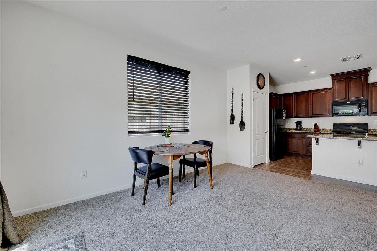 Glowhaven Street, Marysville, California image 22