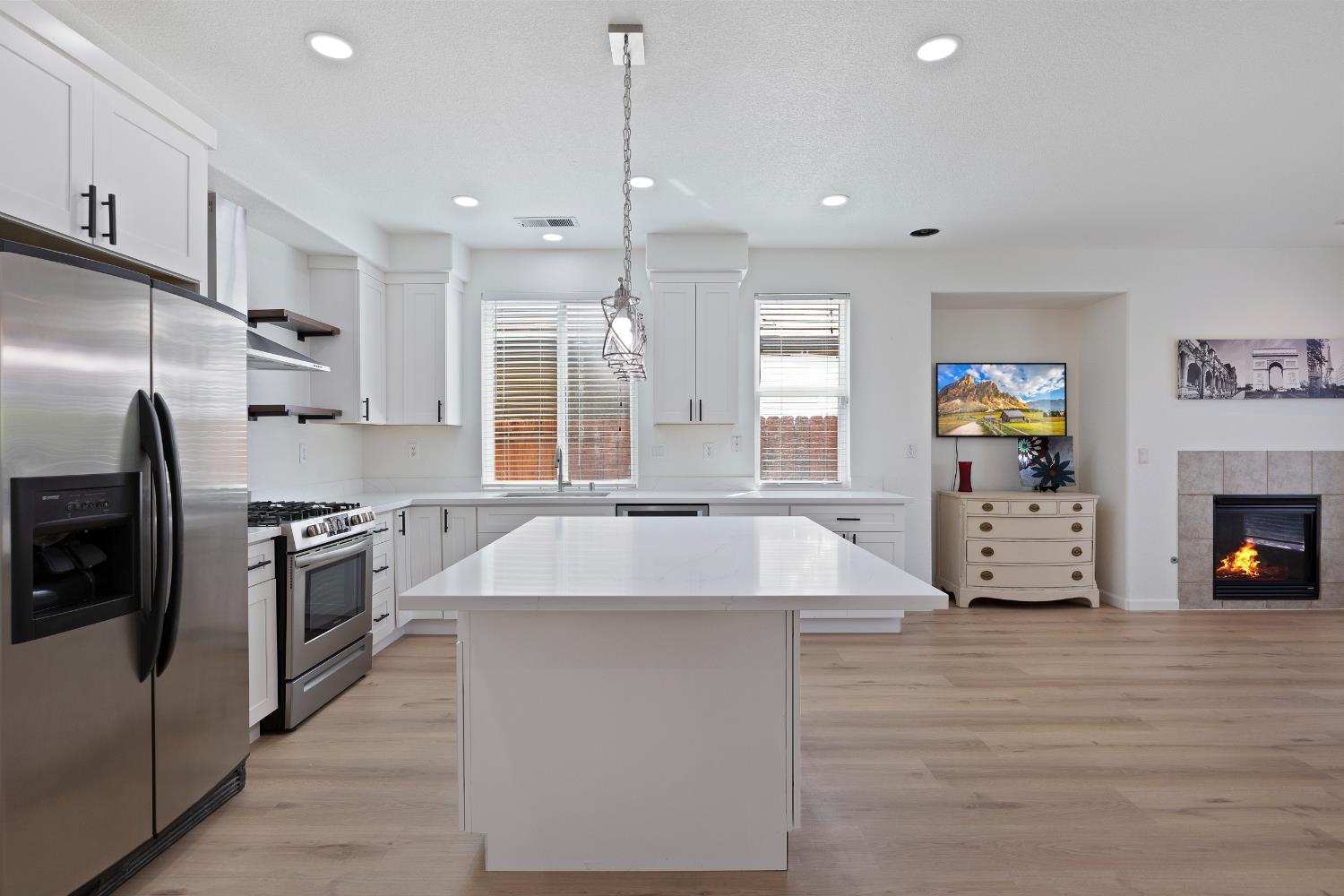 Shearwater Drive, Patterson, California image 17