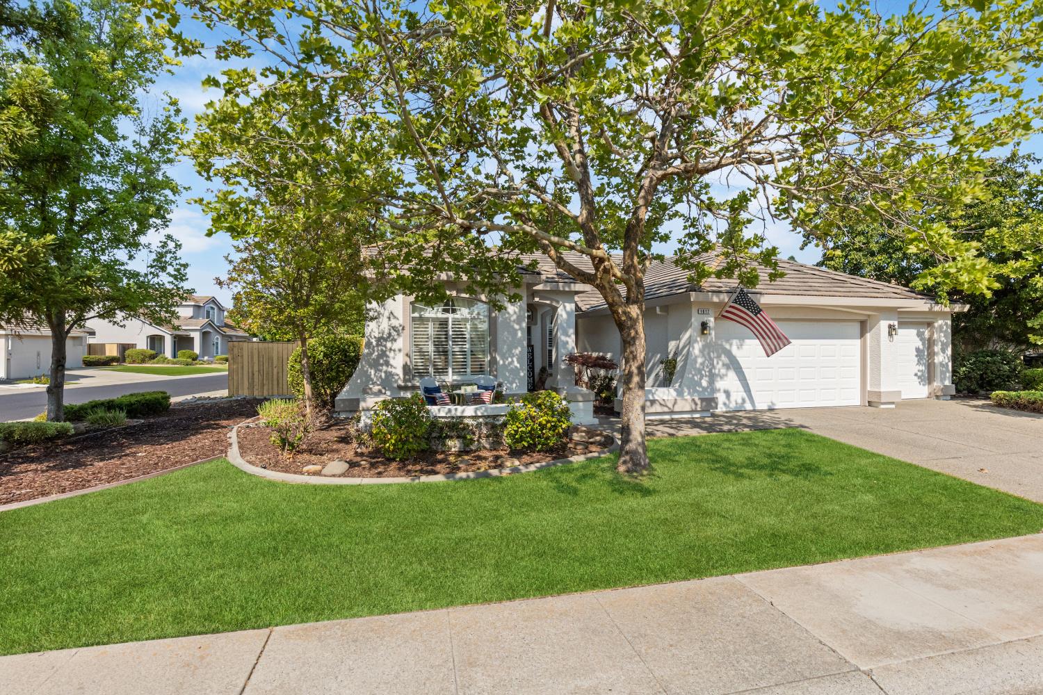 Aylesbury, Roseville, California image 1