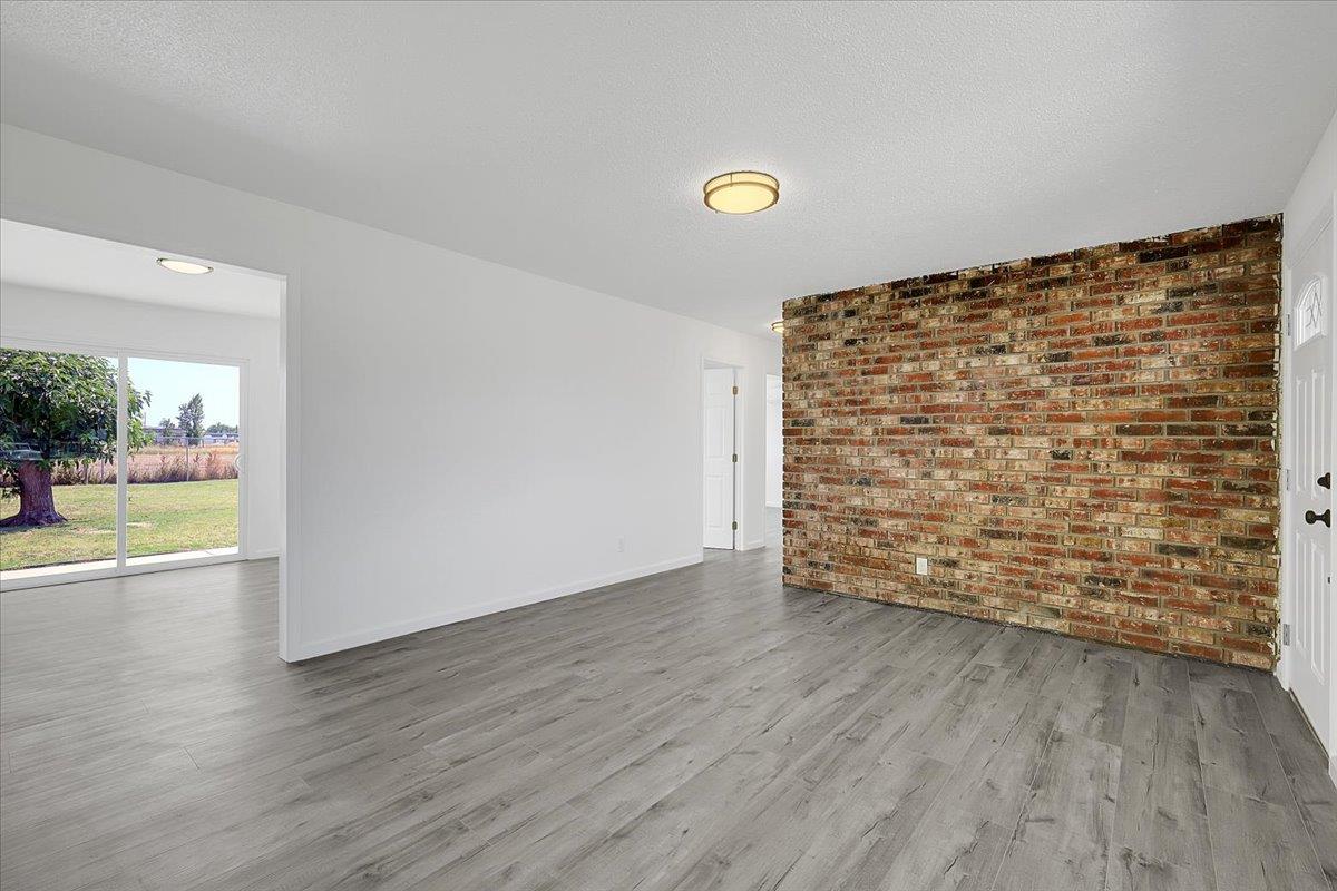 10th Avenue, Olivehurst, California image 4