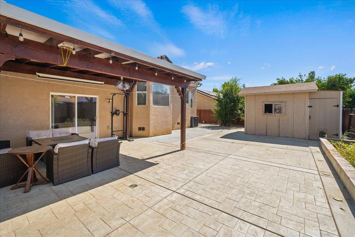 Detail Gallery Image 28 of 29 For 1684 via Milano, Gustine,  CA 95322 - 4 Beds | 3 Baths