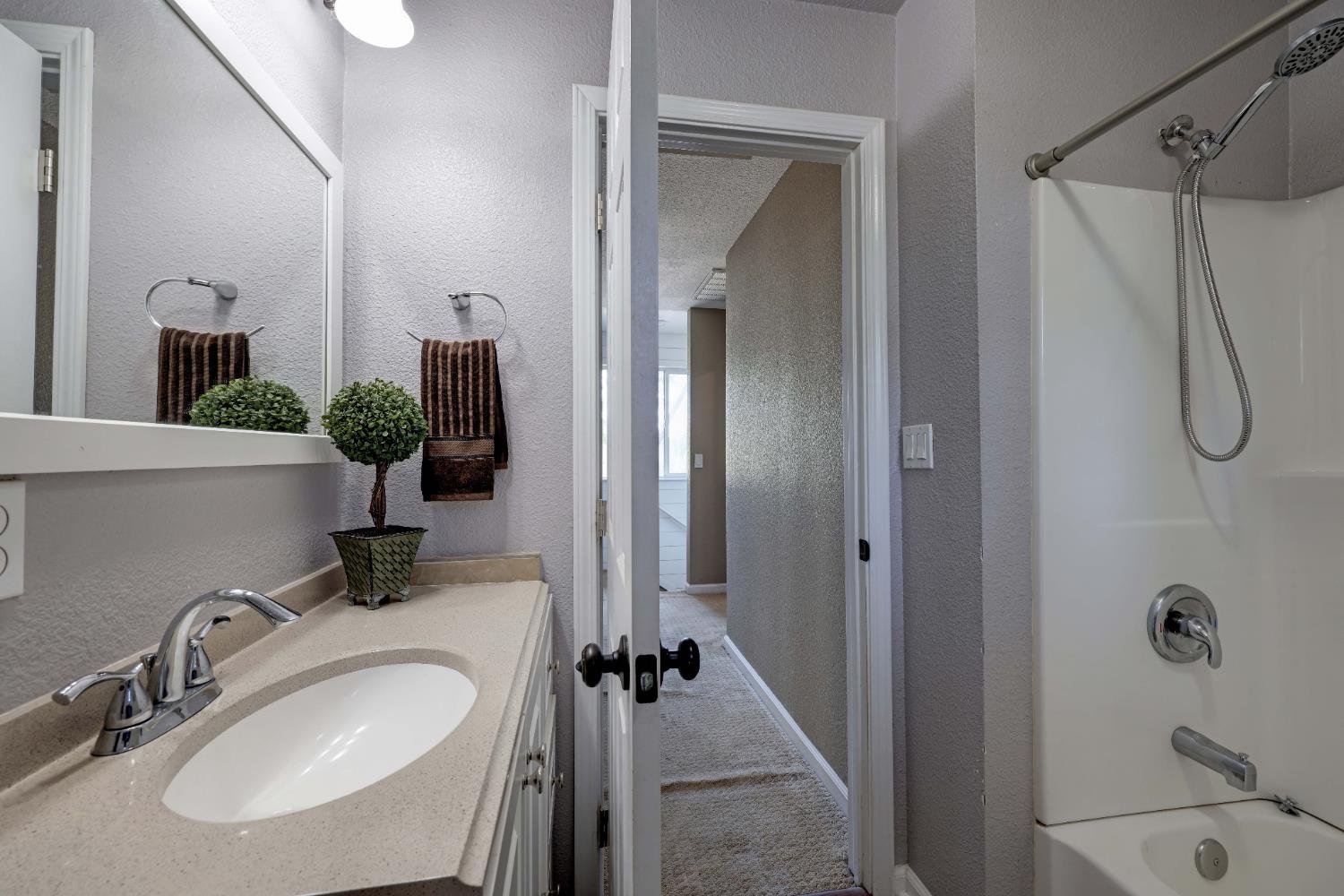 Detail Gallery Image 31 of 66 For 895 Sunray Ln, Colfax,  CA 95713 - 3 Beds | 3 Baths