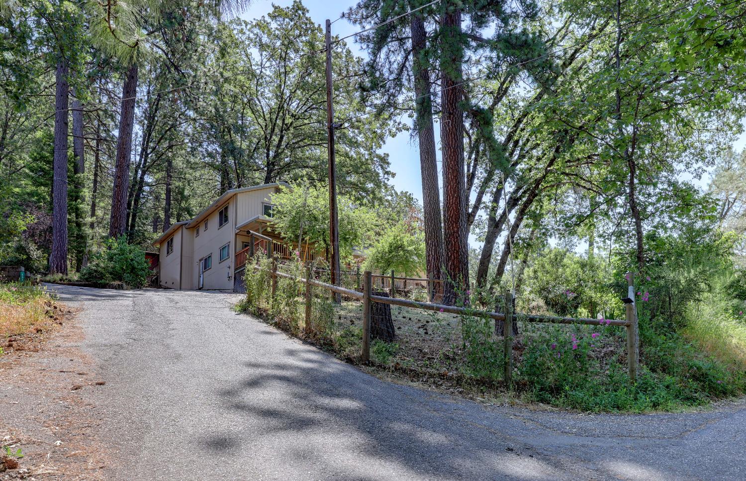 Detail Gallery Image 57 of 66 For 895 Sunray Ln, Colfax,  CA 95713 - 3 Beds | 3 Baths