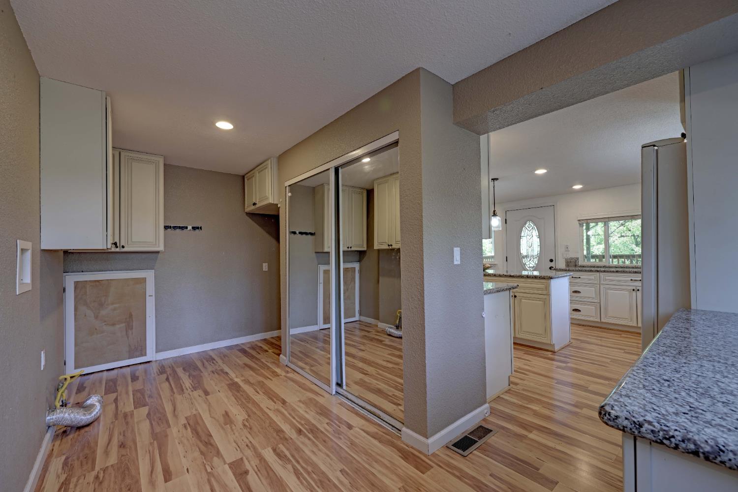 Detail Gallery Image 23 of 66 For 895 Sunray Ln, Colfax,  CA 95713 - 3 Beds | 3 Baths