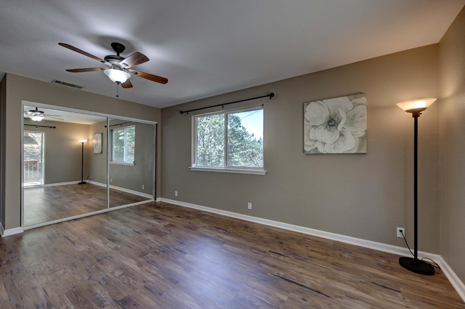 Detail Gallery Image 30 of 66 For 895 Sunray Ln, Colfax,  CA 95713 - 3 Beds | 3 Baths