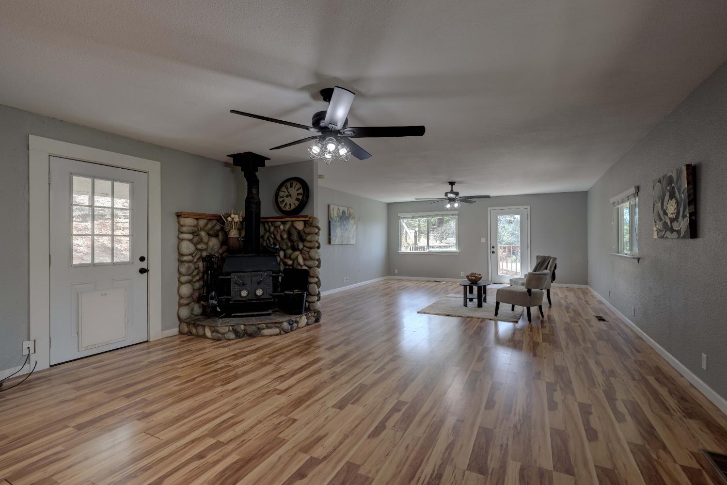 Detail Gallery Image 16 of 66 For 895 Sunray Ln, Colfax,  CA 95713 - 3 Beds | 3 Baths