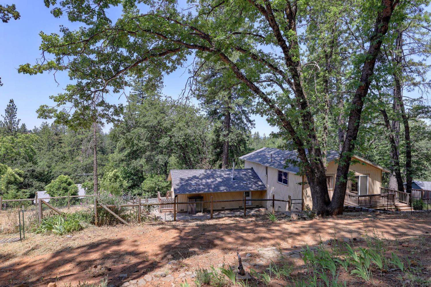 Detail Gallery Image 47 of 66 For 895 Sunray Ln, Colfax,  CA 95713 - 3 Beds | 3 Baths