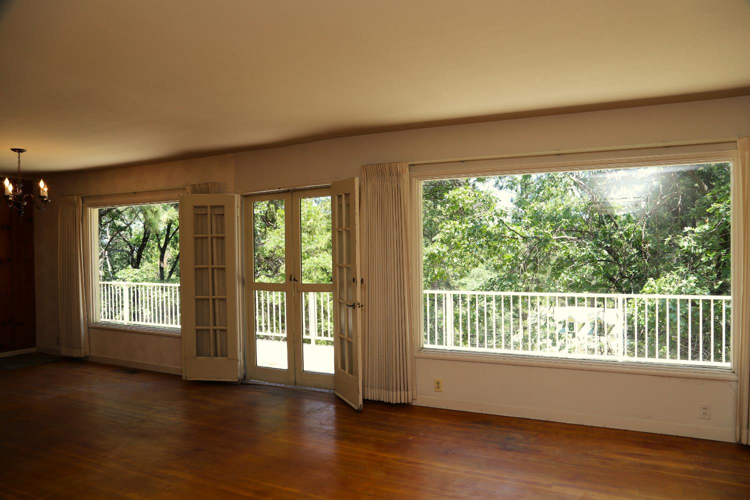 Detail Gallery Image 19 of 71 For 2840 Gardella Ln, Camino,  CA 95709 - 3 Beds | 2 Baths
