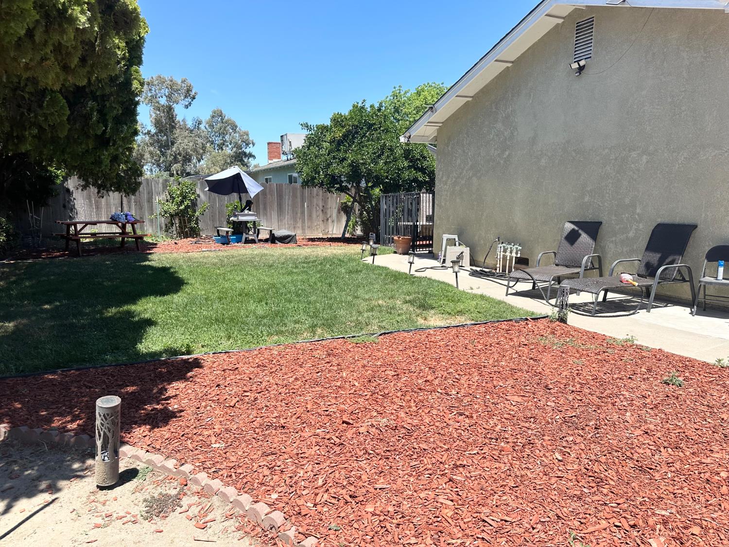 Detail Gallery Image 17 of 17 For 1165 Boxwood Way, Turlock,  CA 95380 - 3 Beds | 2 Baths