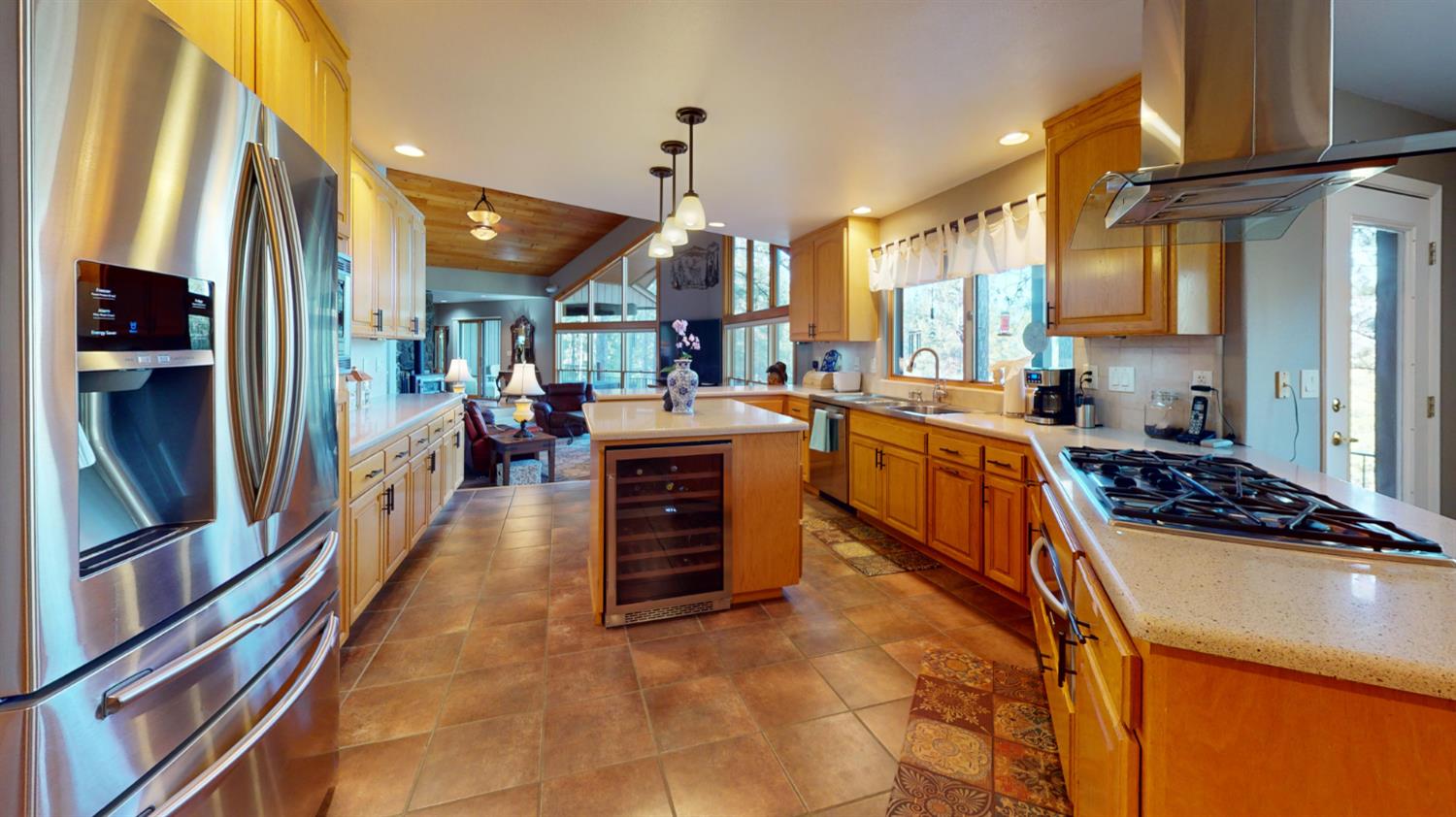 Detail Gallery Image 34 of 91 For 16160 Willow Glen Rd, Brownsville,  CA 95919 - 3 Beds | 3/1 Baths