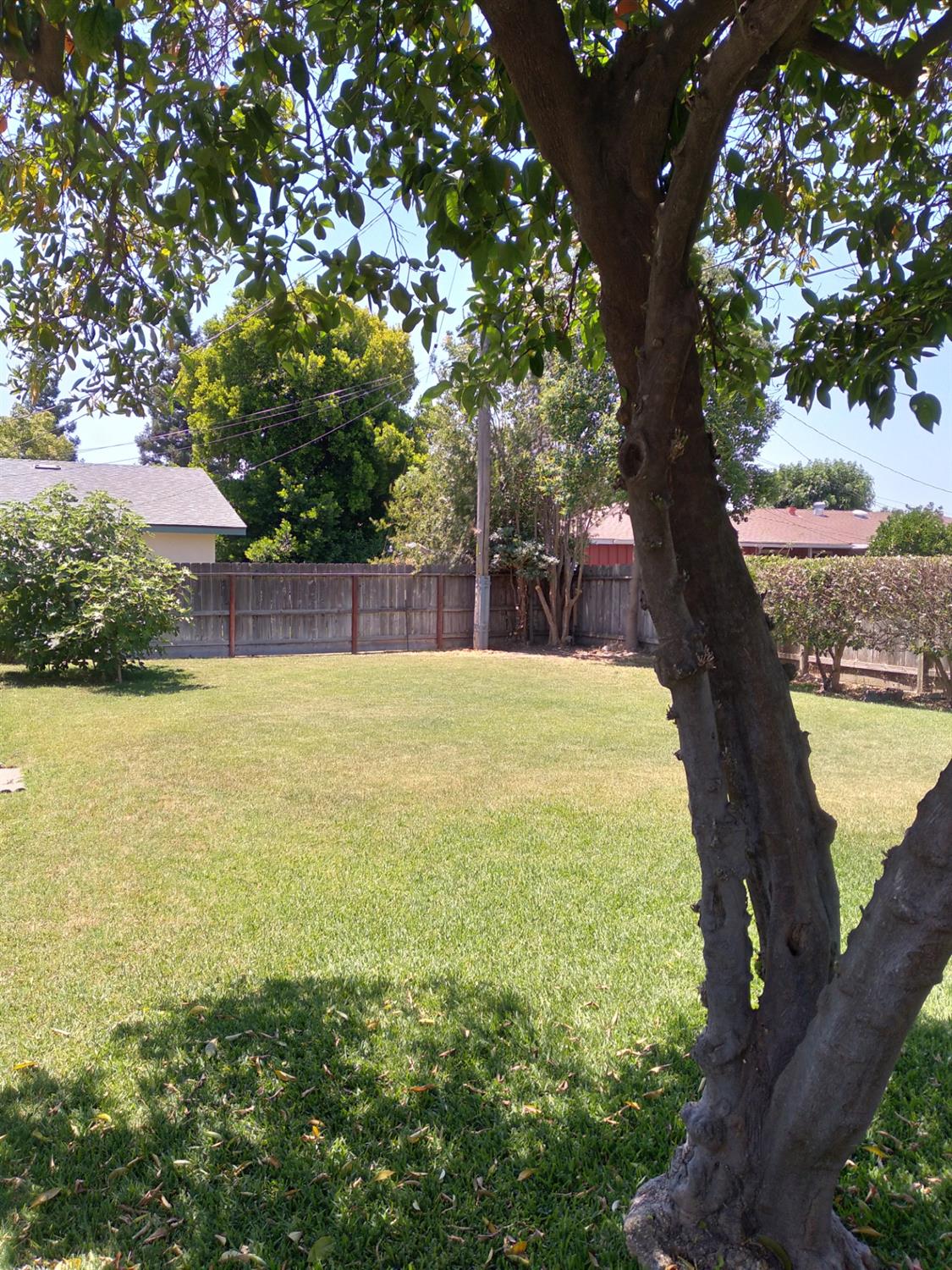 Detail Gallery Image 22 of 26 For 1585 Redwood Ave, Atwater,  CA 95301 - 3 Beds | 2 Baths
