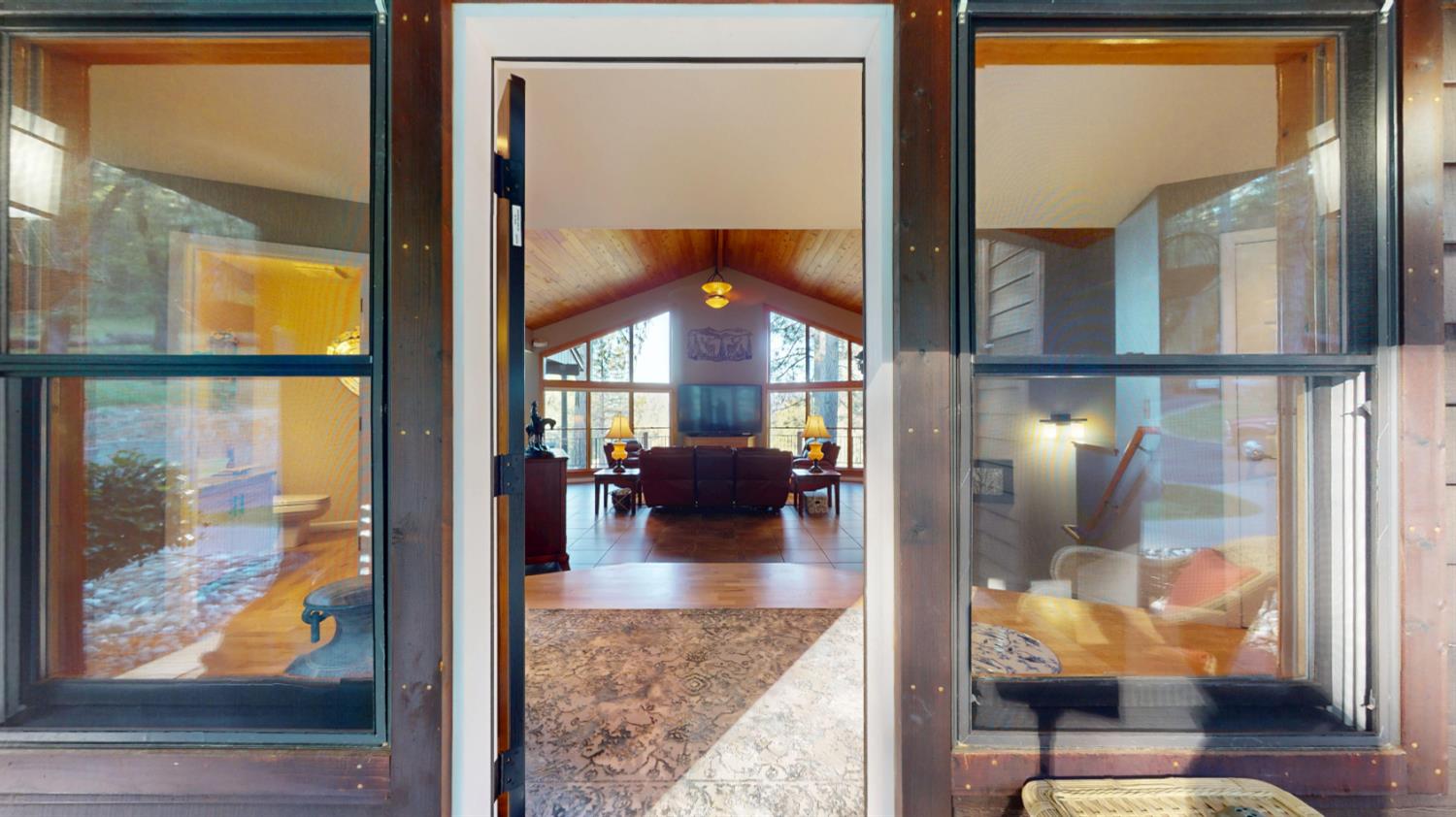 Detail Gallery Image 22 of 91 For 16160 Willow Glen Rd, Brownsville,  CA 95919 - 3 Beds | 3/1 Baths
