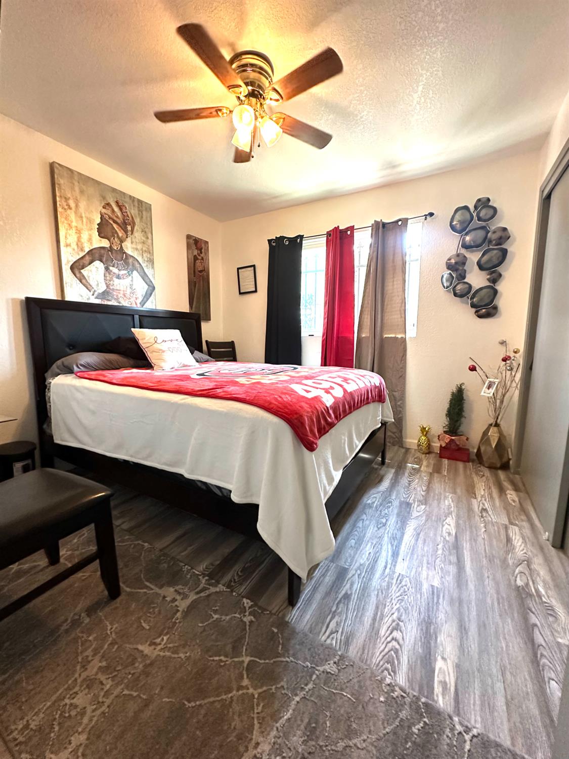 Detail Gallery Image 10 of 17 For 1165 Boxwood Way, Turlock,  CA 95380 - 3 Beds | 2 Baths