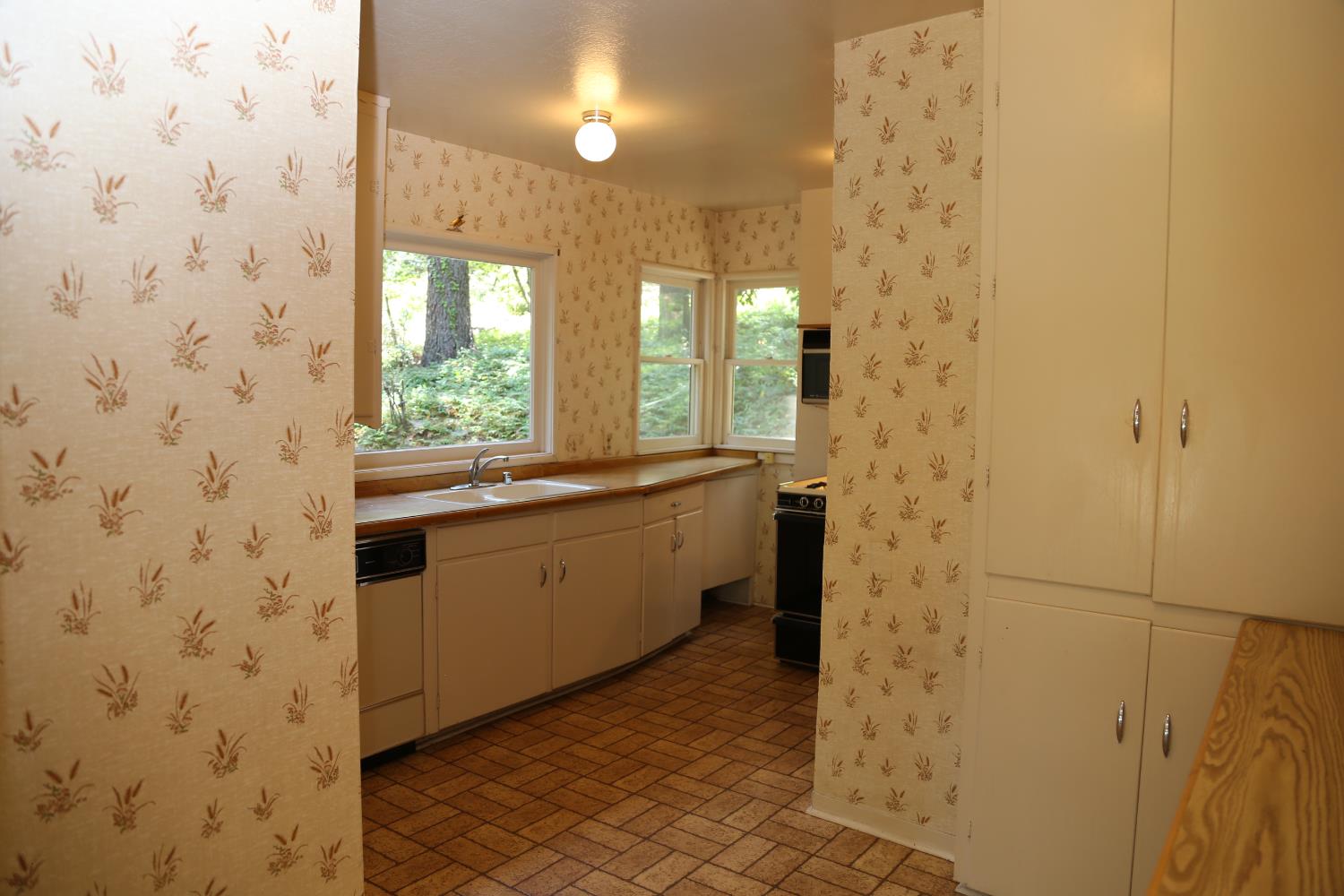 Detail Gallery Image 23 of 71 For 2840 Gardella Ln, Camino,  CA 95709 - 3 Beds | 2 Baths