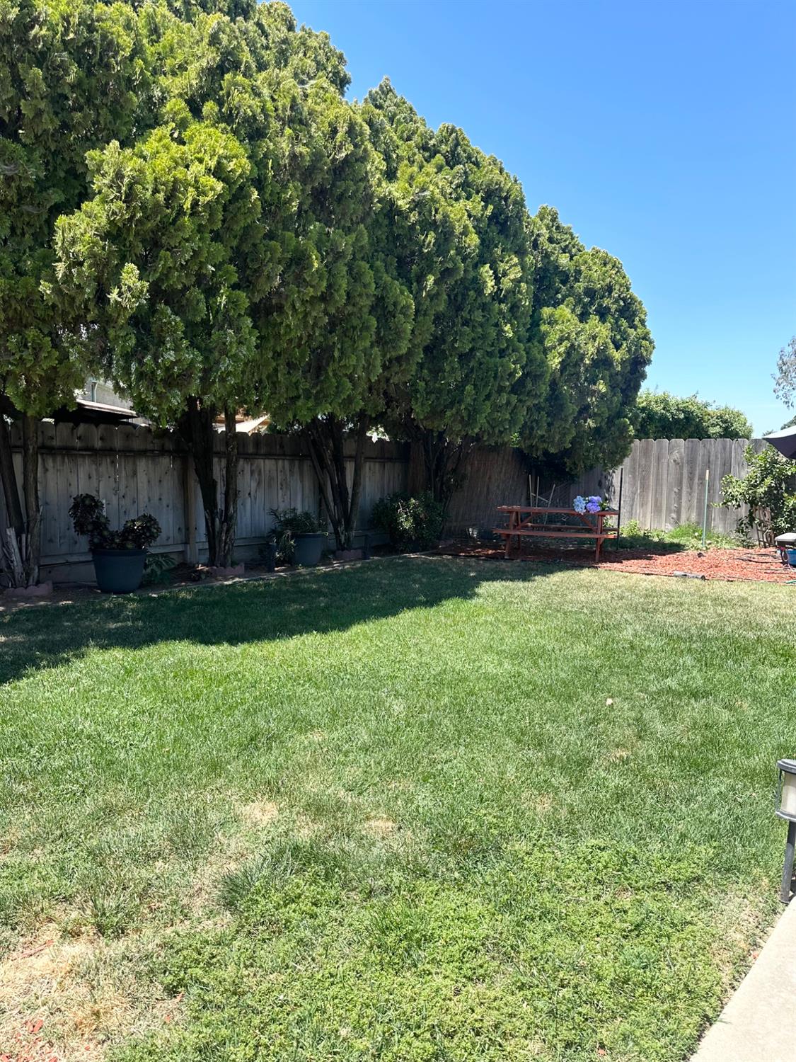 Detail Gallery Image 16 of 17 For 1165 Boxwood Way, Turlock,  CA 95380 - 3 Beds | 2 Baths