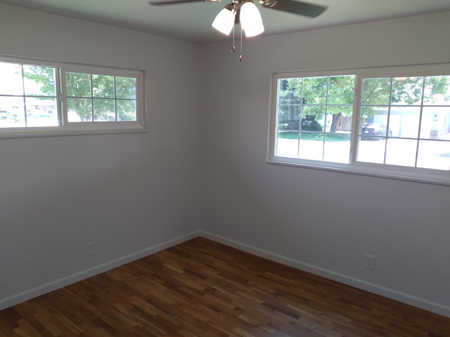 Detail Gallery Image 11 of 26 For 1585 Redwood Ave, Atwater,  CA 95301 - 3 Beds | 2 Baths
