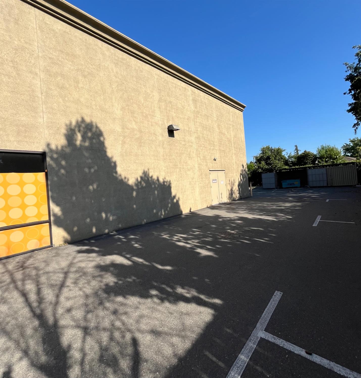 Detail Gallery Image 4 of 10 For 2043 Jackson Ave, Escalon,  CA 95320 - – Beds | – Baths