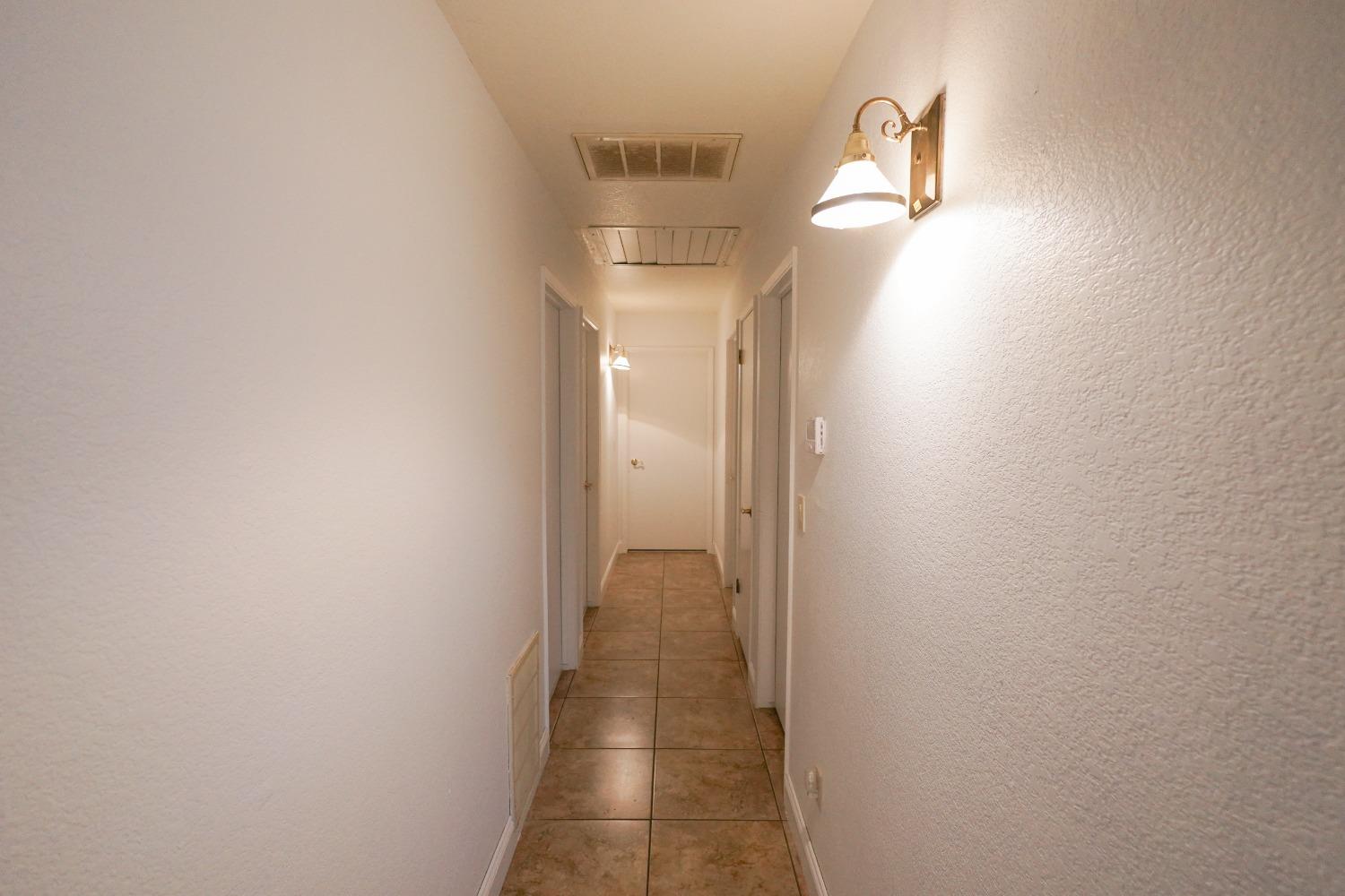 Detail Gallery Image 24 of 30 For 5030 Cardiff Ln, Atwater,  CA 95301 - 4 Beds | 2 Baths