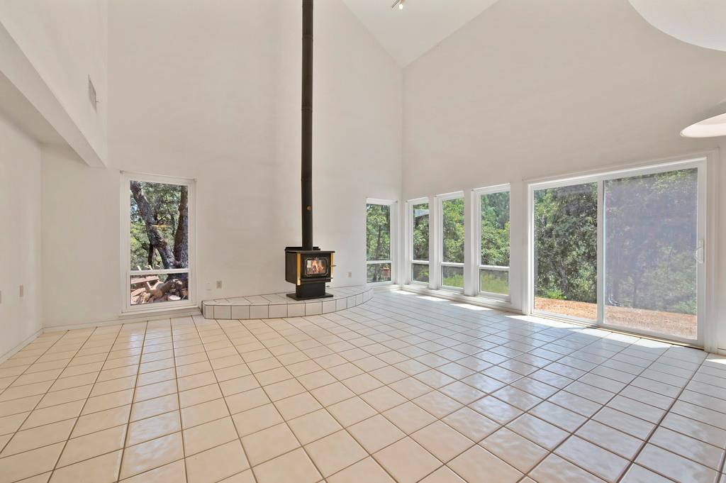 Detail Gallery Image 6 of 47 For 480 Ridgeback Ln, Colfax,  CA 95713 - 3 Beds | 2 Baths