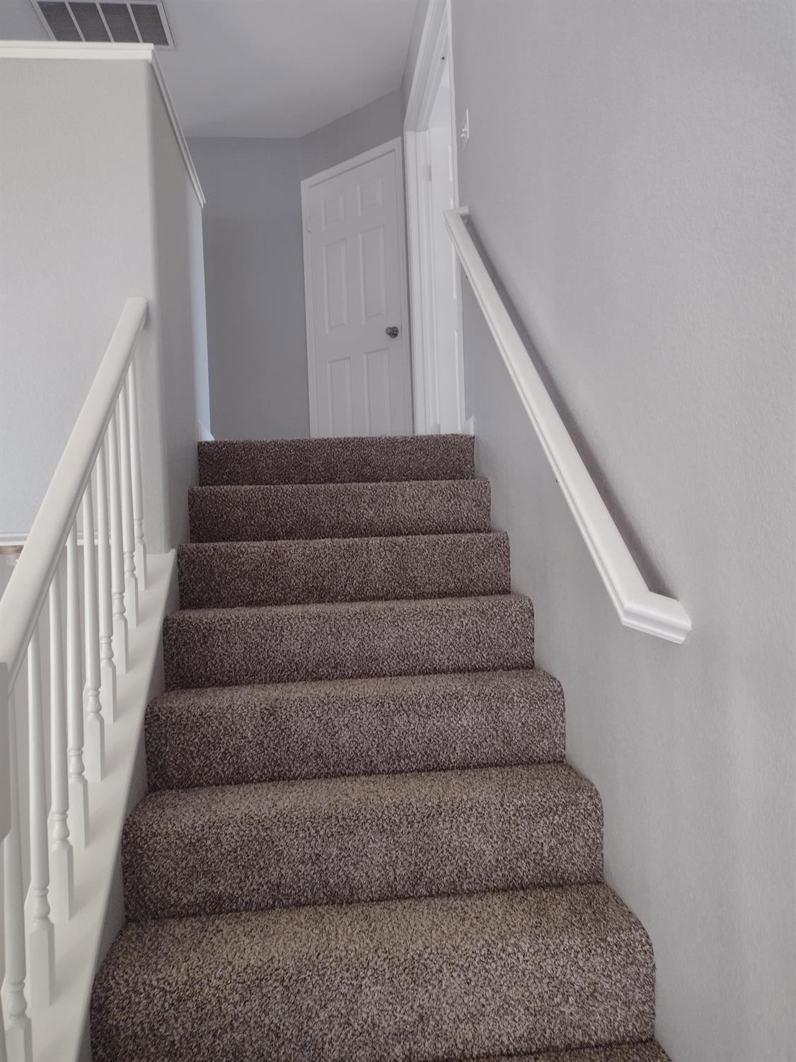 Detail Gallery Image 24 of 57 For 1900 Berryessa Dr, Modesto,  CA 95358 - 3 Beds | 2/1 Baths