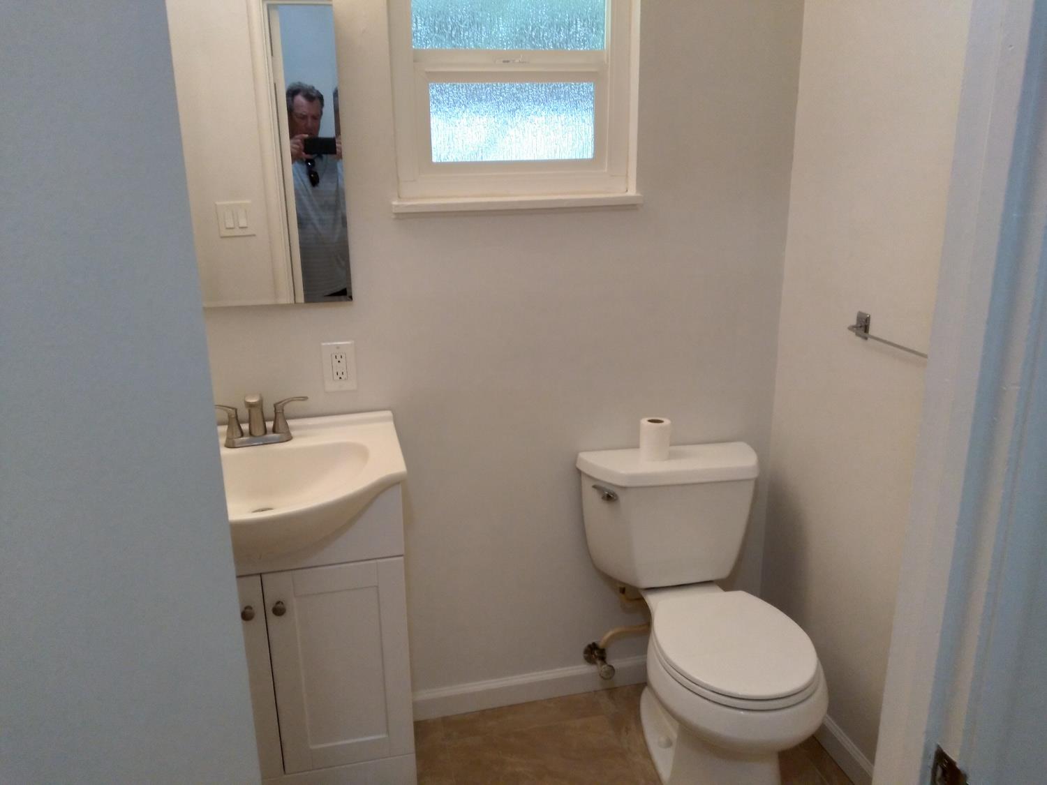 Detail Gallery Image 17 of 26 For 1585 Redwood Ave, Atwater,  CA 95301 - 3 Beds | 2 Baths