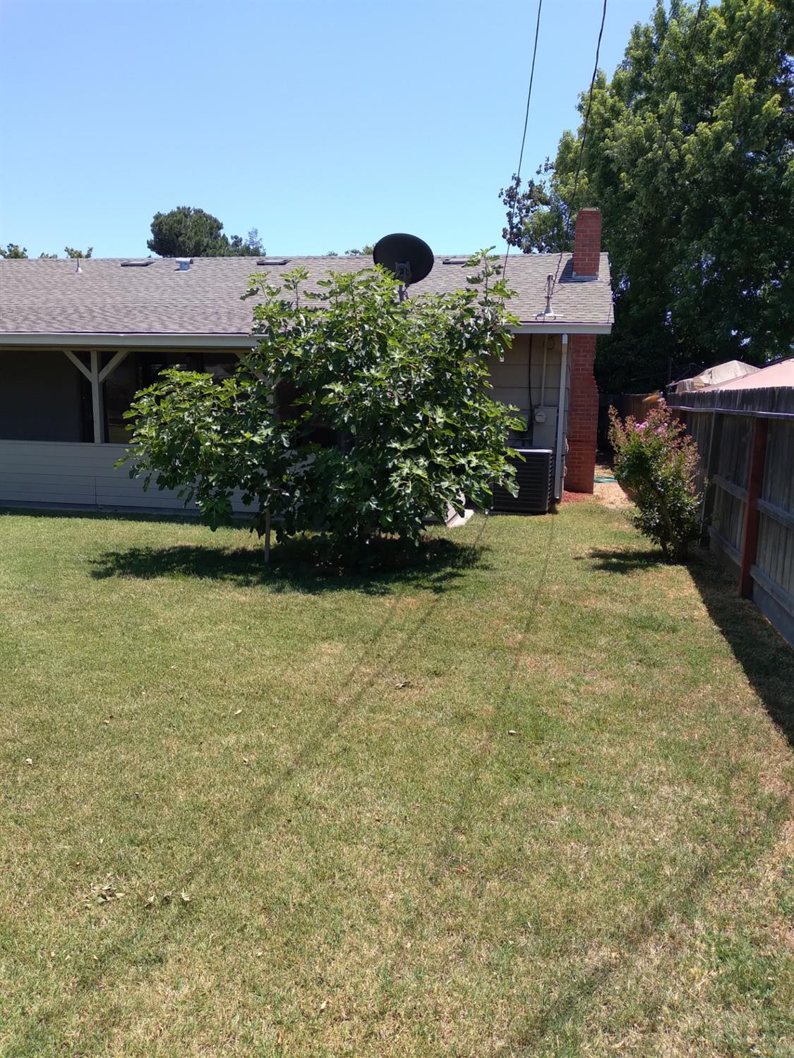 Detail Gallery Image 23 of 26 For 1585 Redwood Ave, Atwater,  CA 95301 - 3 Beds | 2 Baths