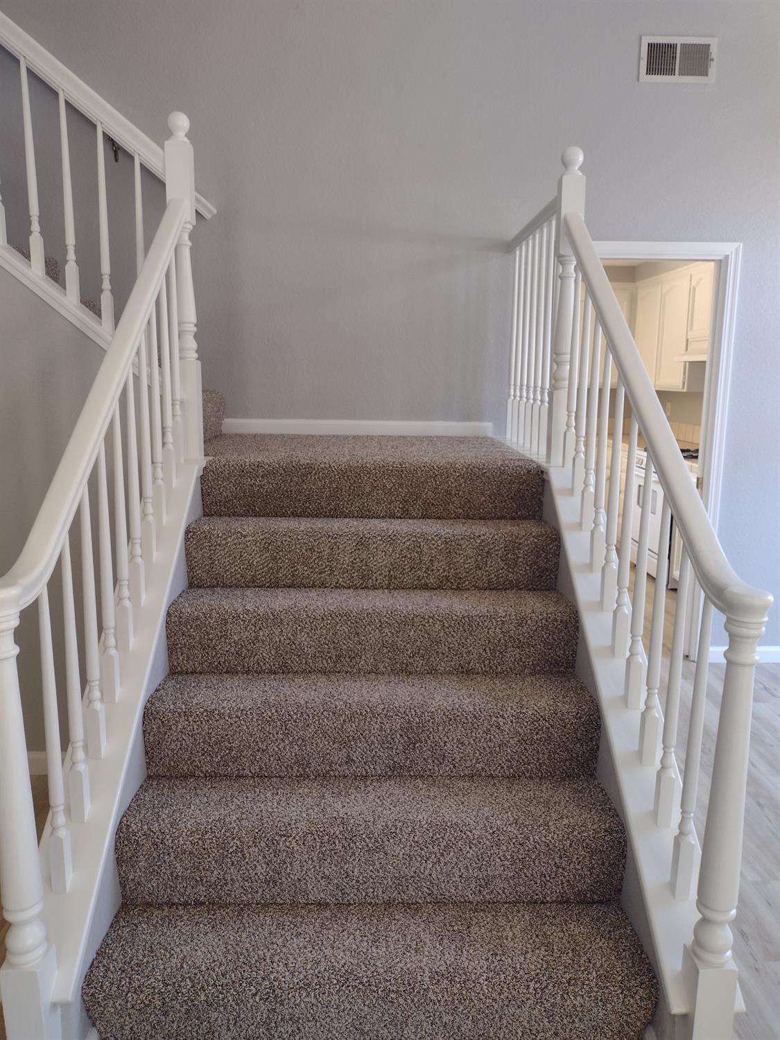 Detail Gallery Image 25 of 57 For 1900 Berryessa Dr, Modesto,  CA 95358 - 3 Beds | 2/1 Baths