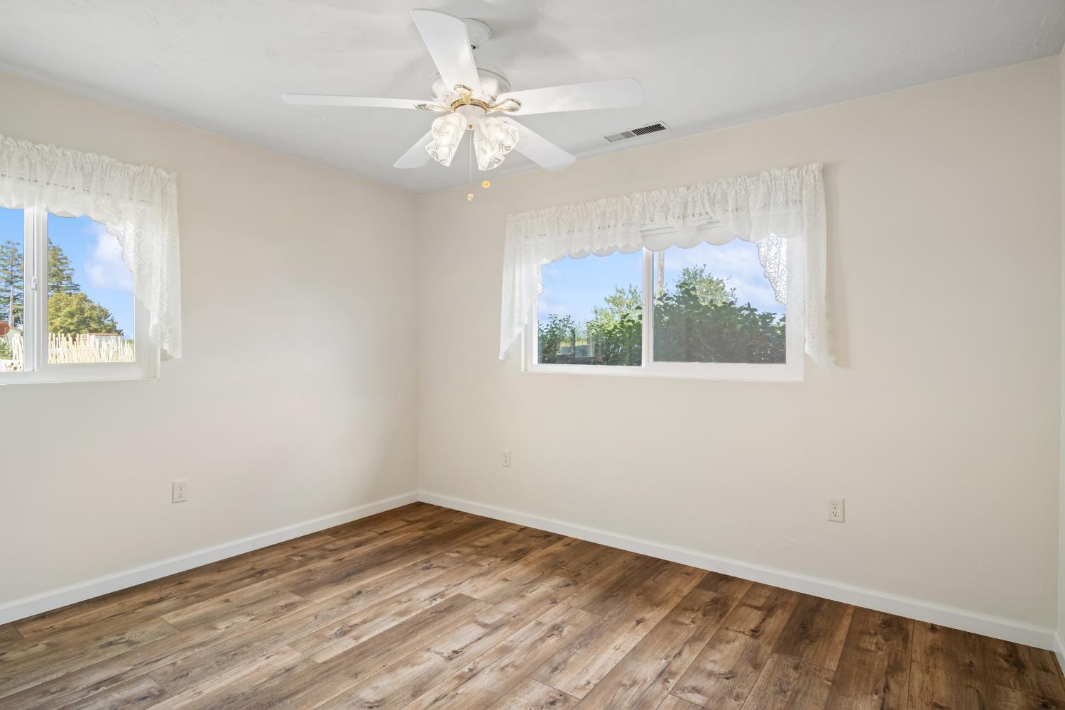 Detail Gallery Image 22 of 32 For 11478 N Ballico Ave, Ballico,  CA 95303 - 3 Beds | 2 Baths