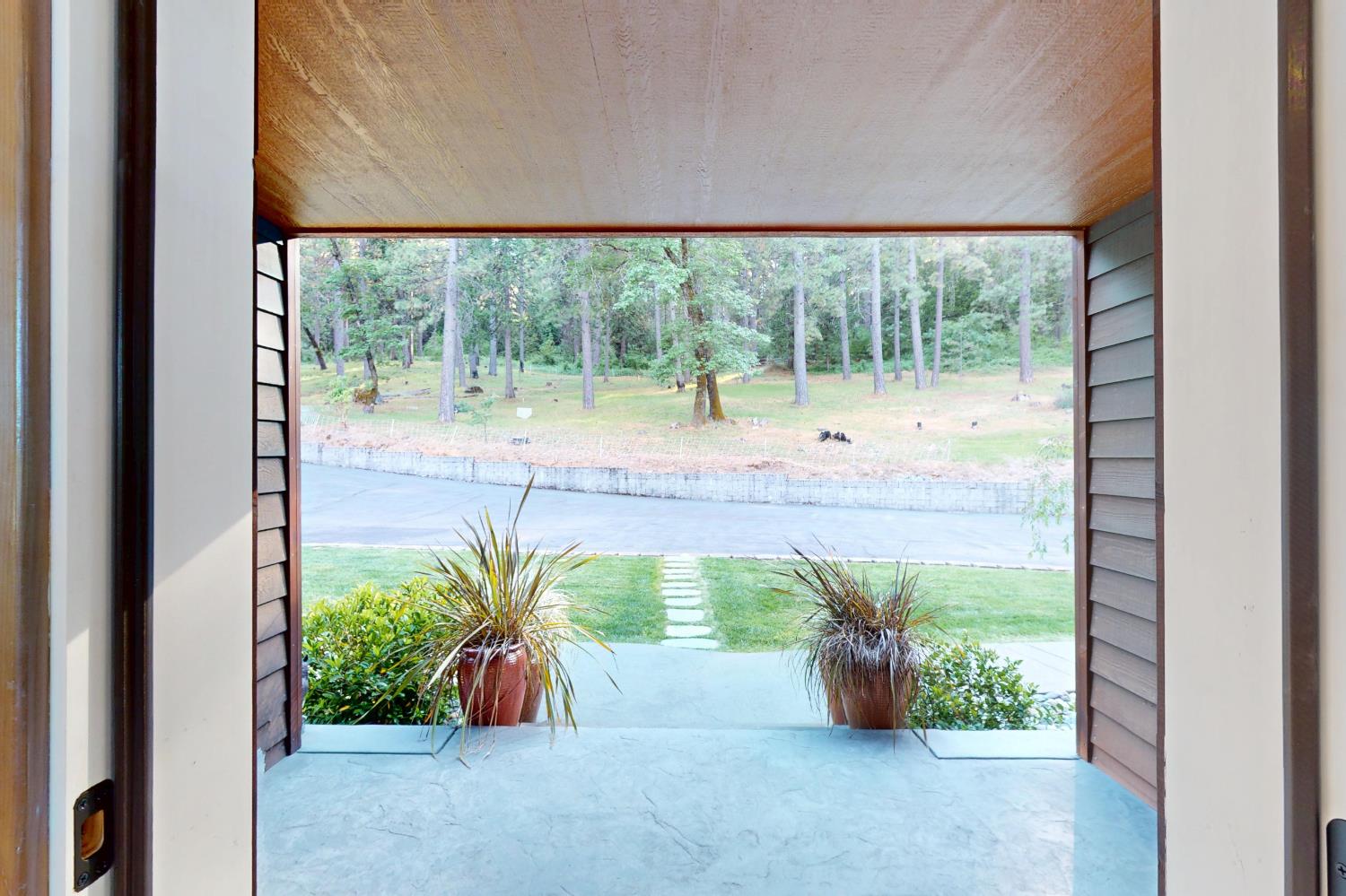 Detail Gallery Image 29 of 91 For 16160 Willow Glen Rd, Brownsville,  CA 95919 - 3 Beds | 3/1 Baths