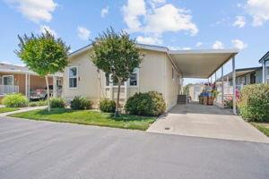 Detail Gallery Image 4 of 23 For 1557 Monte Cristo Way, Livingston,  CA 95334 - 2 Beds | 2 Baths