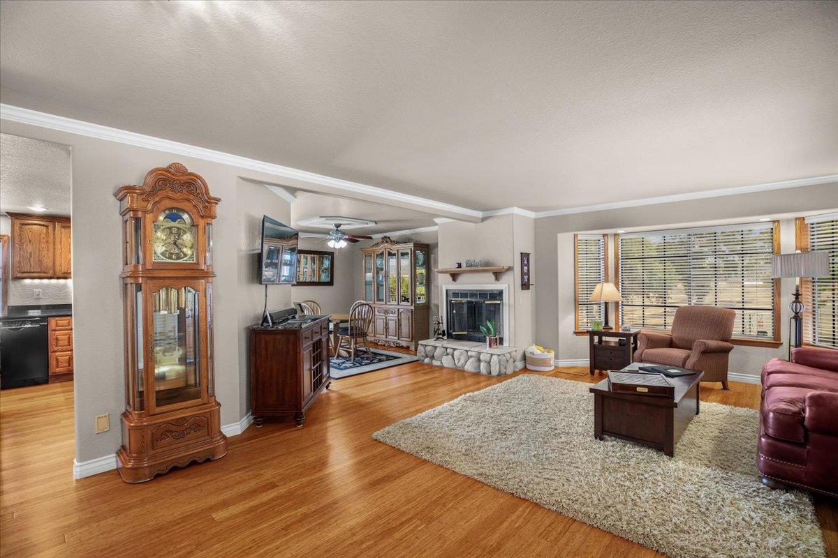 Detail Gallery Image 15 of 99 For 14430 Avenida Central, La Grange,  CA 95329 - 3 Beds | 3 Baths
