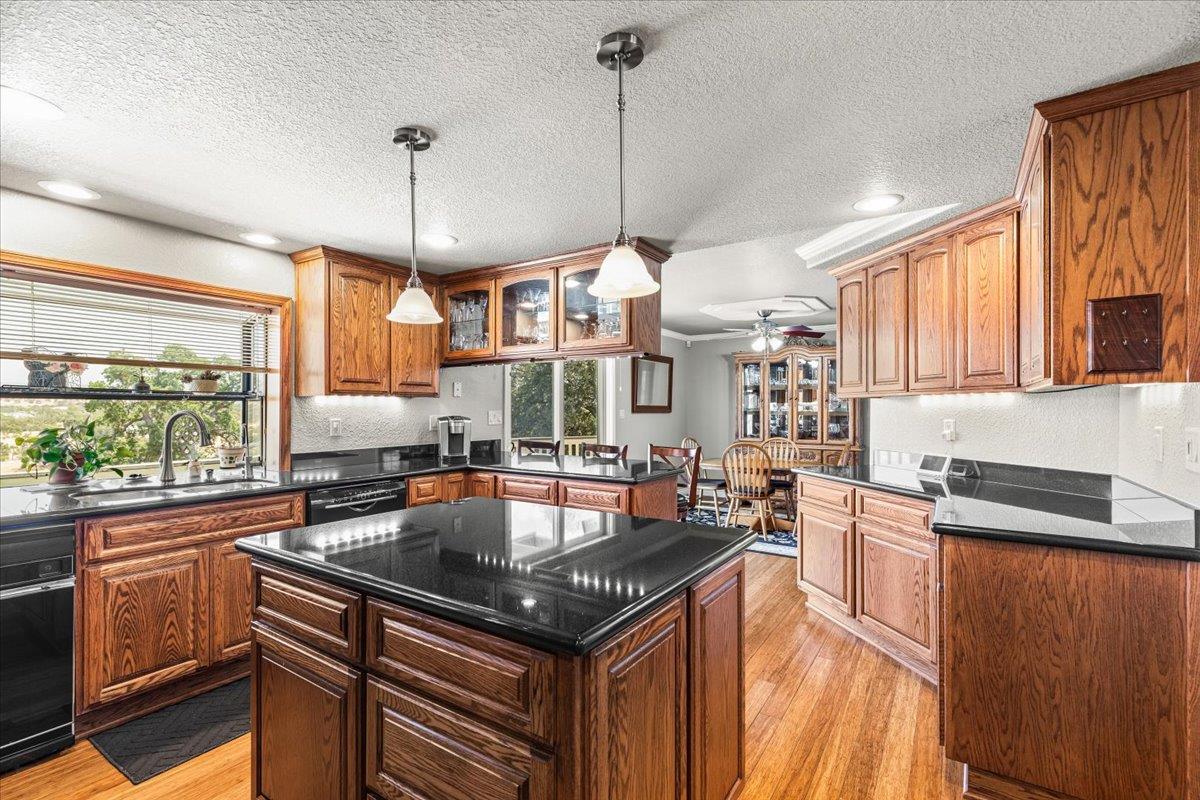 Detail Gallery Image 28 of 99 For 14430 Avenida Central, La Grange,  CA 95329 - 3 Beds | 3 Baths