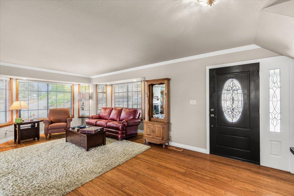 Detail Gallery Image 16 of 99 For 14430 Avenida Central, La Grange,  CA 95329 - 3 Beds | 3 Baths