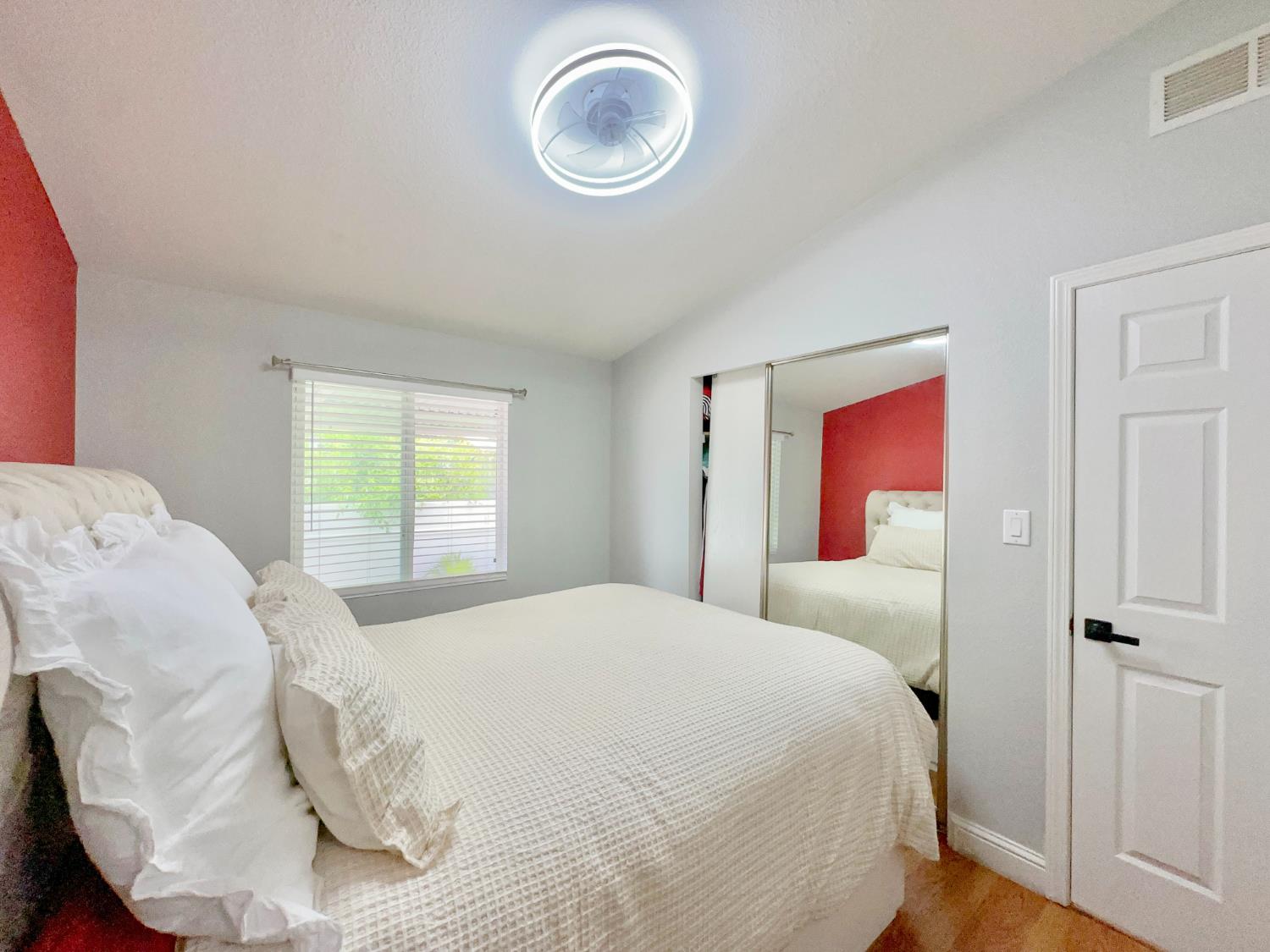 Detail Gallery Image 10 of 18 For 200 Ford Rd 200, San Jose,  CA 95138 - 3 Beds | 2 Baths