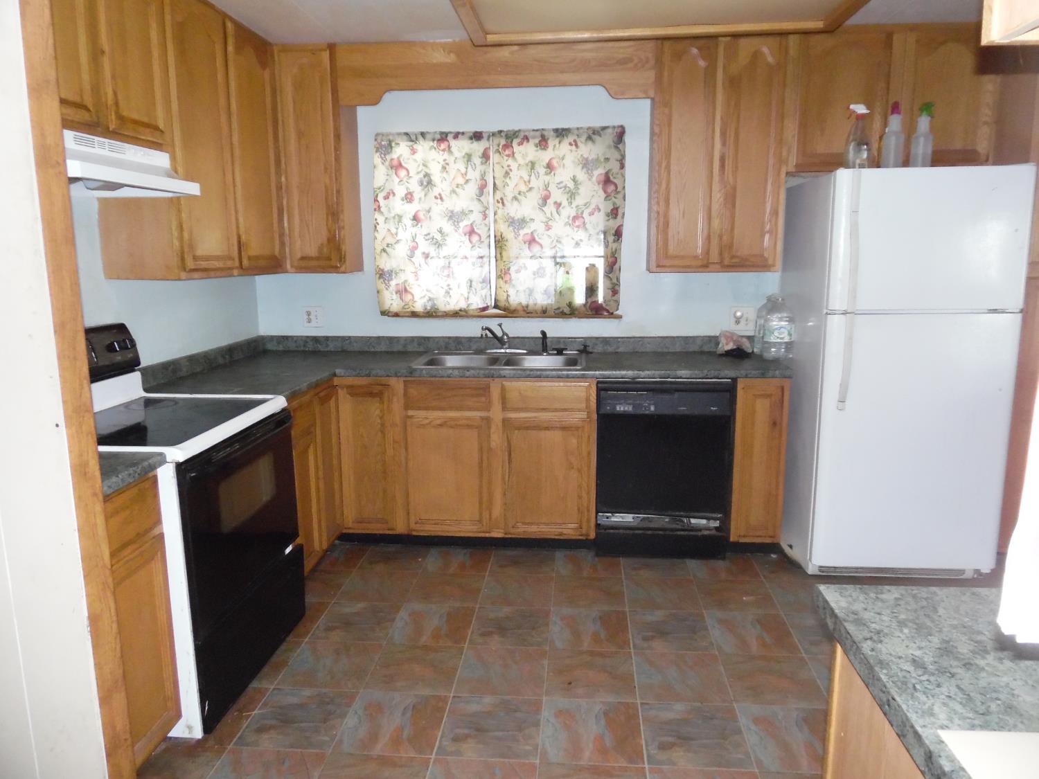 Detail Gallery Image 6 of 26 For 4399 Aplicella Ct 29, Manteca,  CA 95337 - 3 Beds | 2 Baths