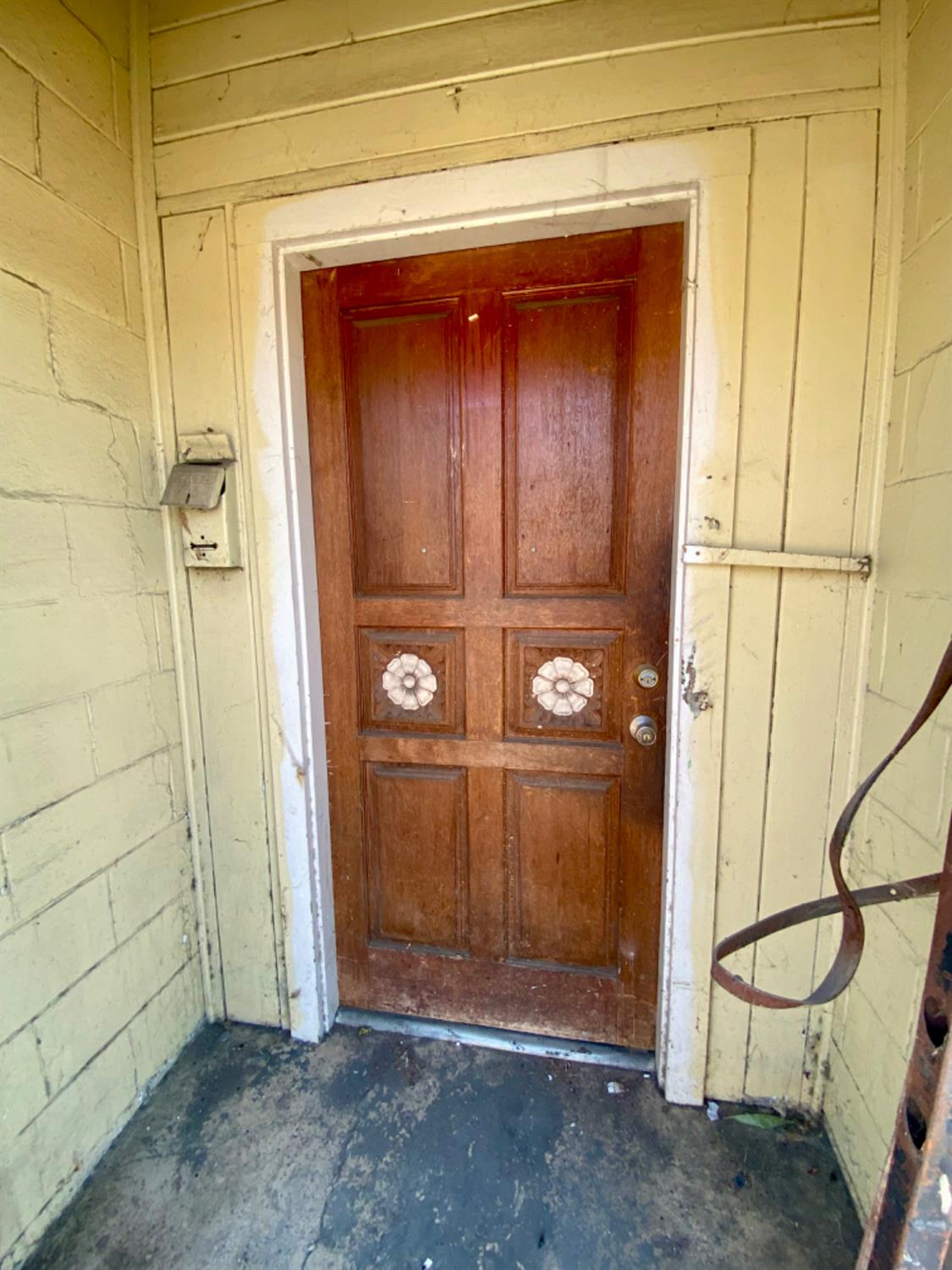 Detail Gallery Image 4 of 15 For 128 E Sonora St, Stockton,  CA 95203 - – Beds | – Baths