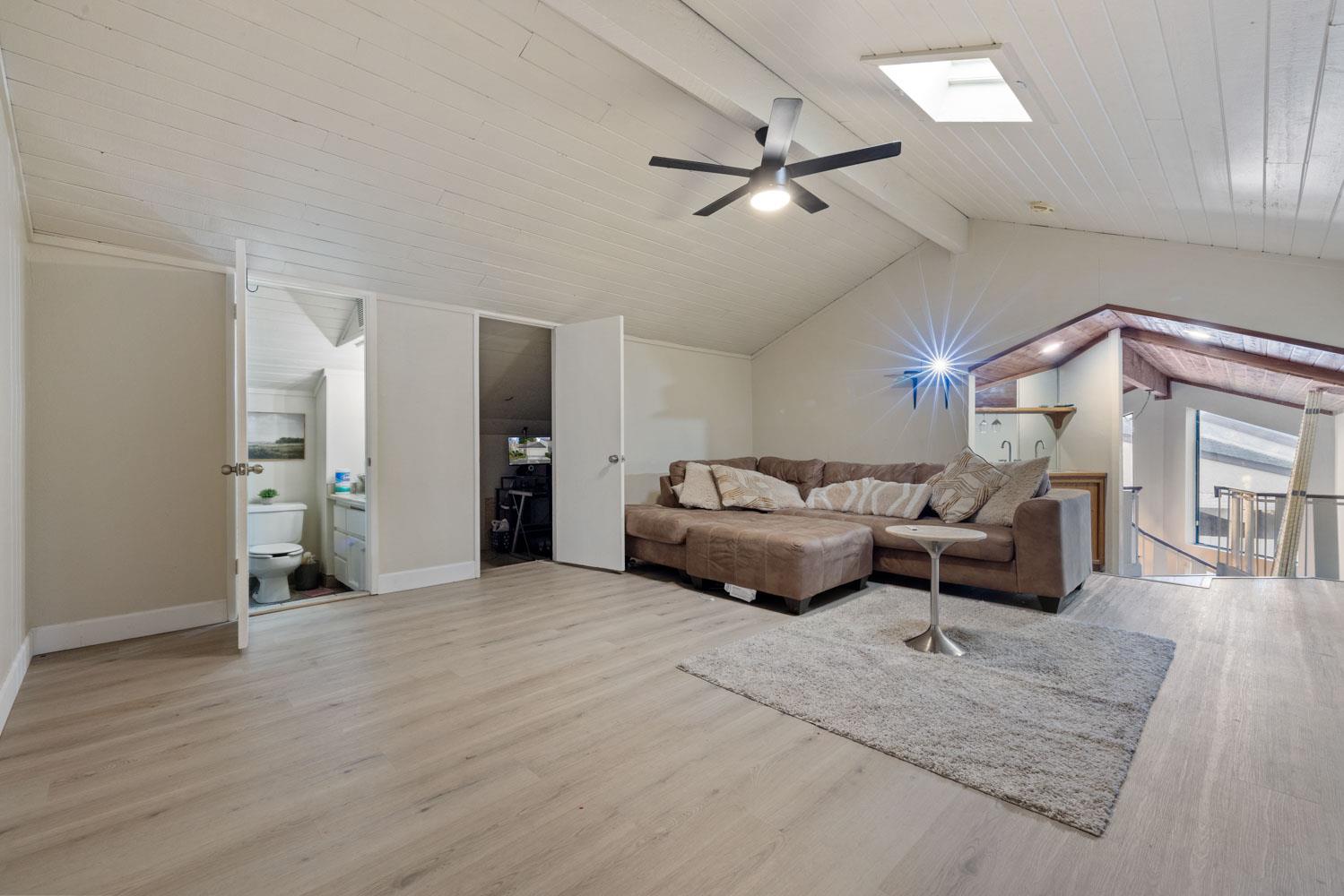 Detail Gallery Image 31 of 39 For 1118 Cedar Creek Dr #85,  Modesto,  CA 95355 - 3 Beds | 2 Baths