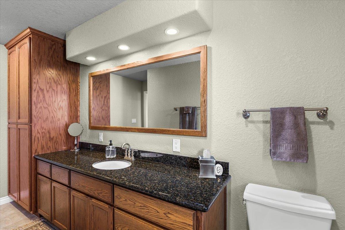Detail Gallery Image 34 of 99 For 14430 Avenida Central, La Grange,  CA 95329 - 3 Beds | 3 Baths