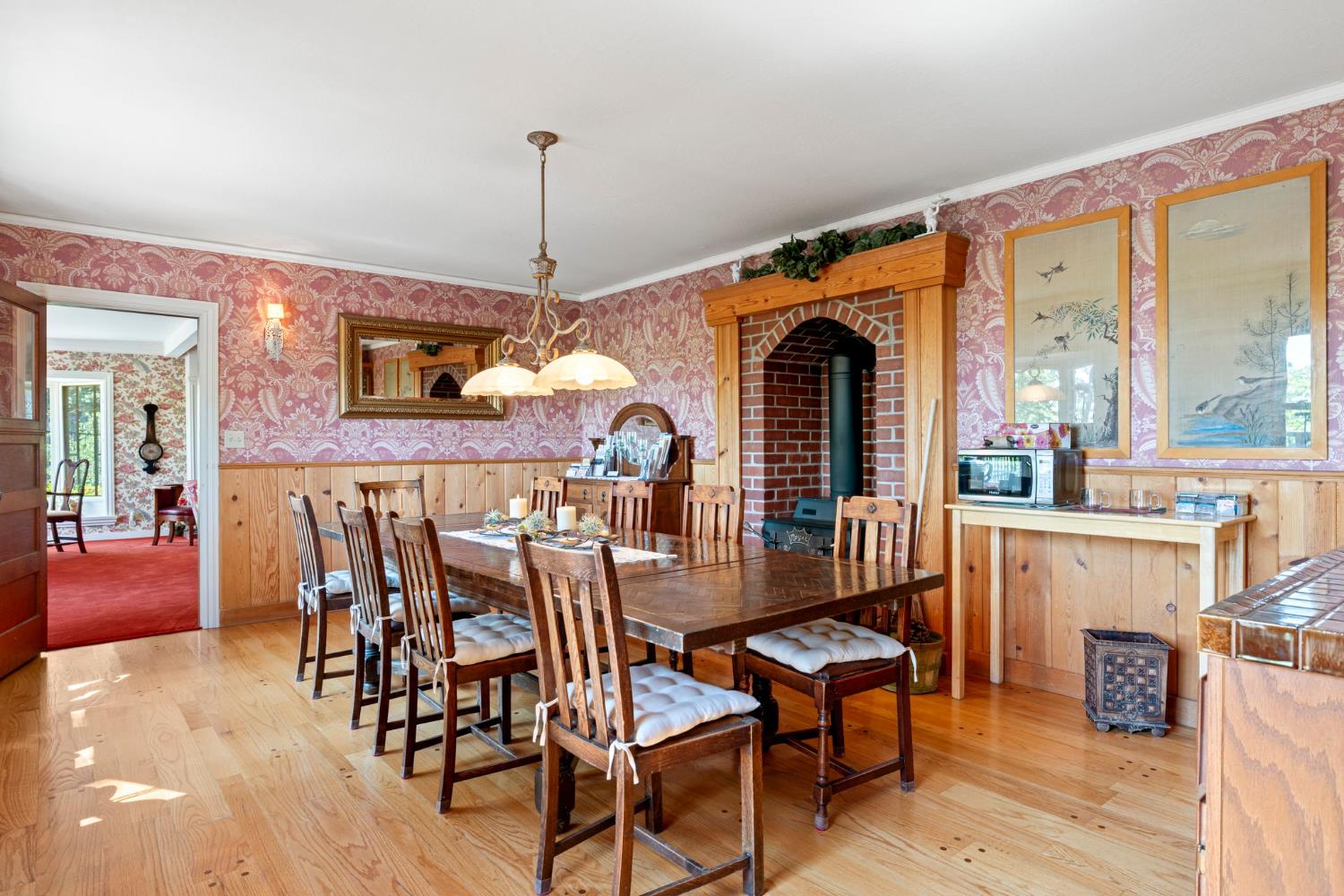 Detail Gallery Image 10 of 97 For 5821 Spanish Flat Rd, Garden Valley,  CA 95633 - 2 Beds | 5/1 Baths