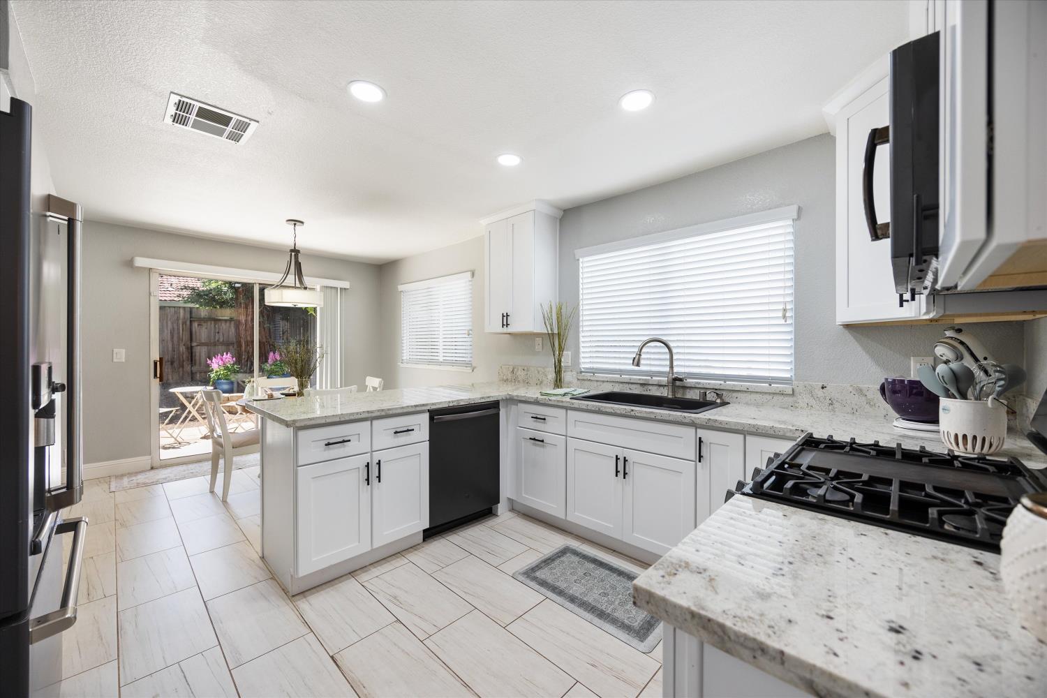 Trellium Court, Citrus Heights, California image 13
