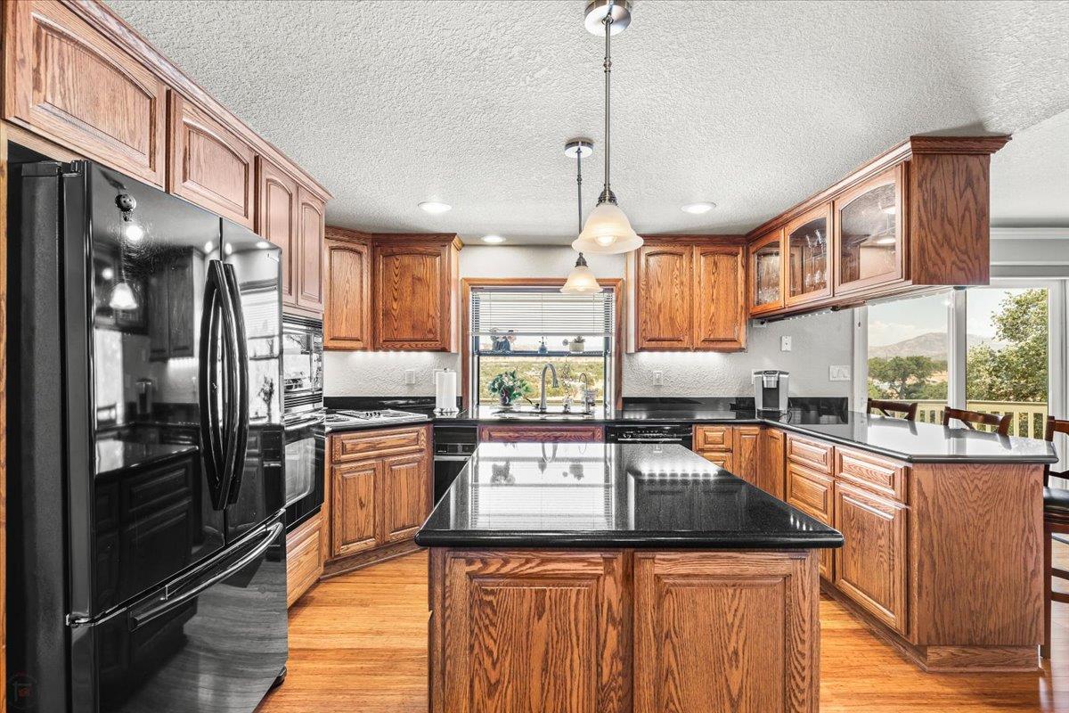 Detail Gallery Image 27 of 99 For 14430 Avenida Central, La Grange,  CA 95329 - 3 Beds | 3 Baths