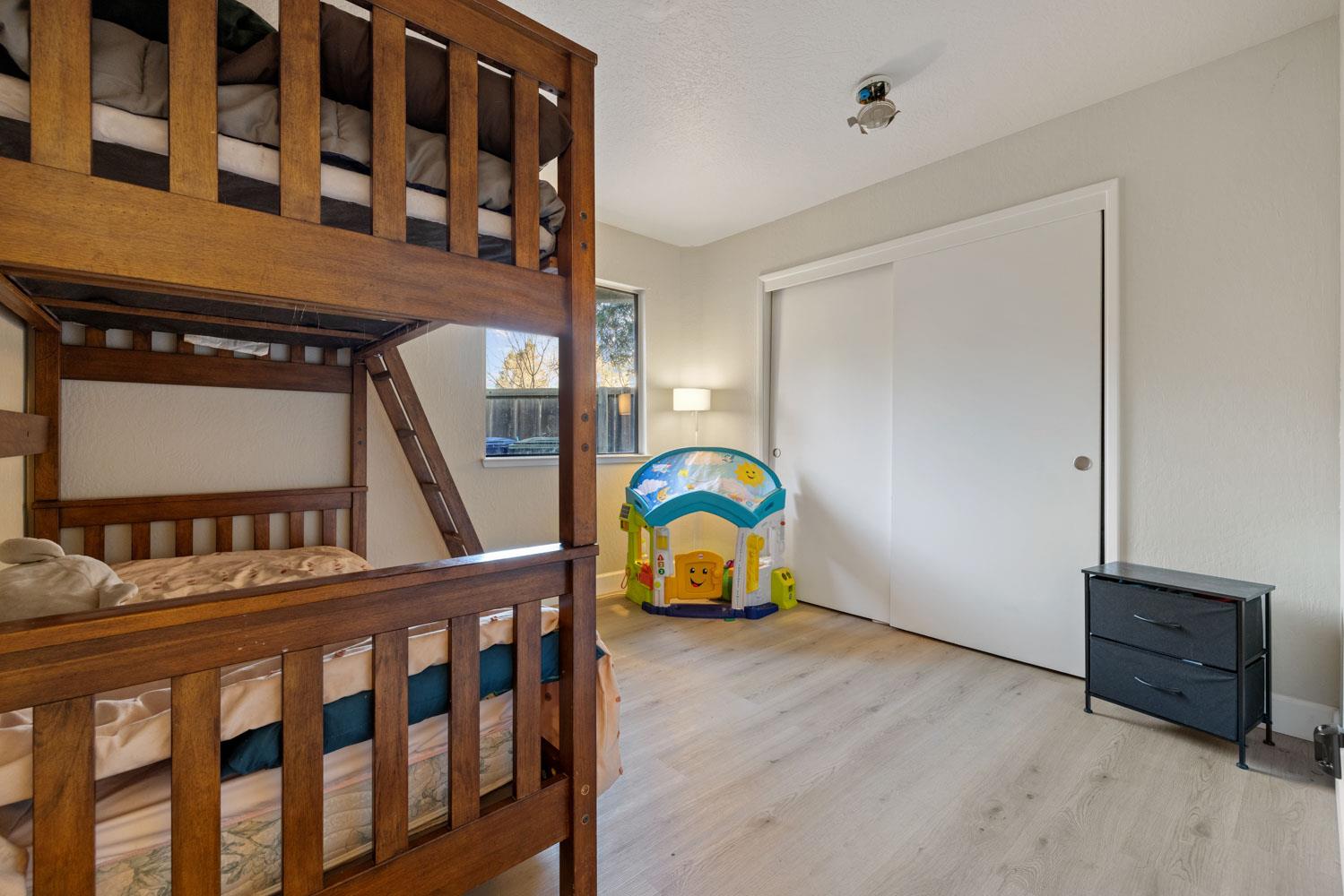 Detail Gallery Image 24 of 39 For 1118 Cedar Creek Dr #85,  Modesto,  CA 95355 - 3 Beds | 2 Baths