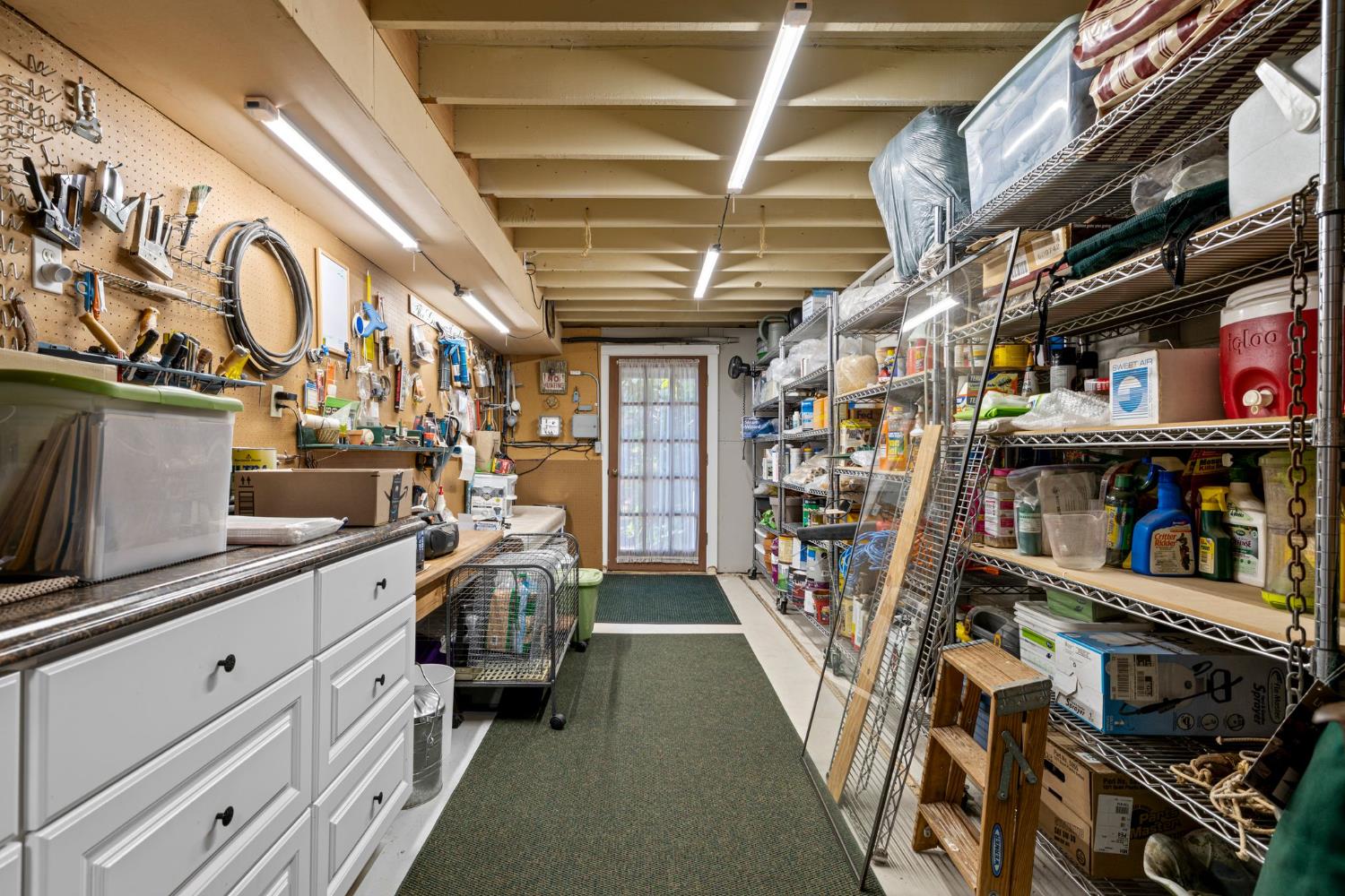 Detail Gallery Image 36 of 97 For 5821 Spanish Flat Rd, Garden Valley,  CA 95633 - 2 Beds | 5/1 Baths