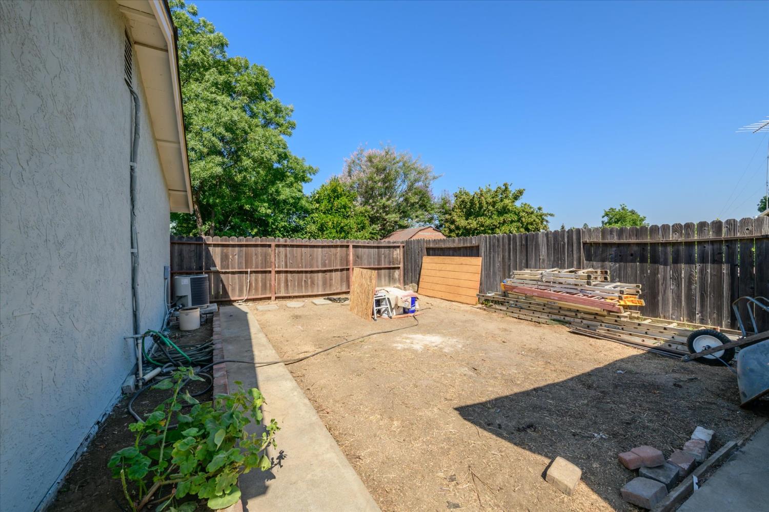 Detail Gallery Image 28 of 30 For 103 Quail Ct, Winters,  CA 95694 - 3 Beds | 1/1 Baths