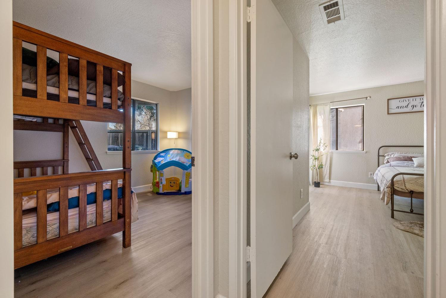 Detail Gallery Image 23 of 39 For 1118 Cedar Creek Dr #85,  Modesto,  CA 95355 - 3 Beds | 2 Baths